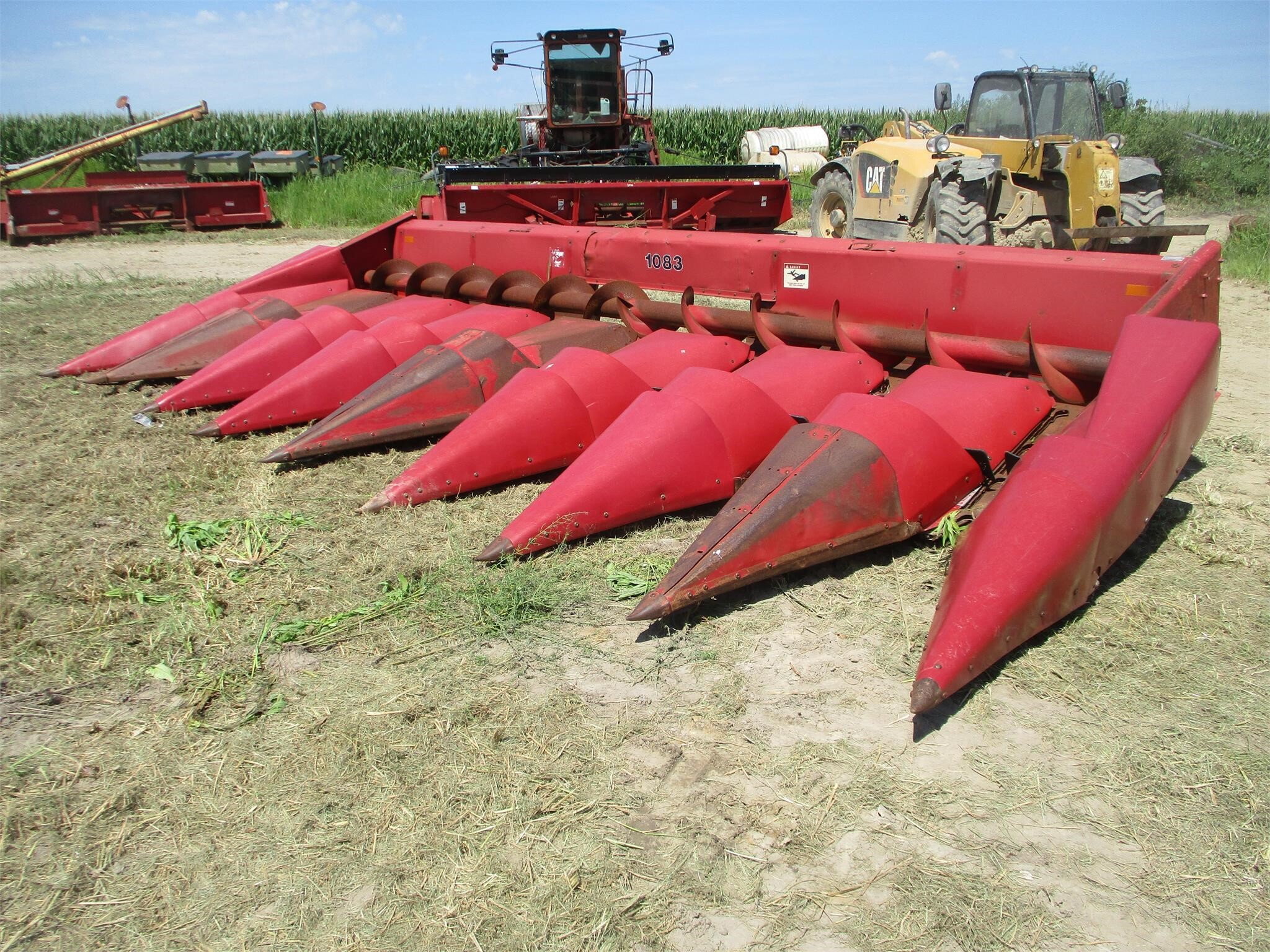  J.I. Case 1083 Corn Head