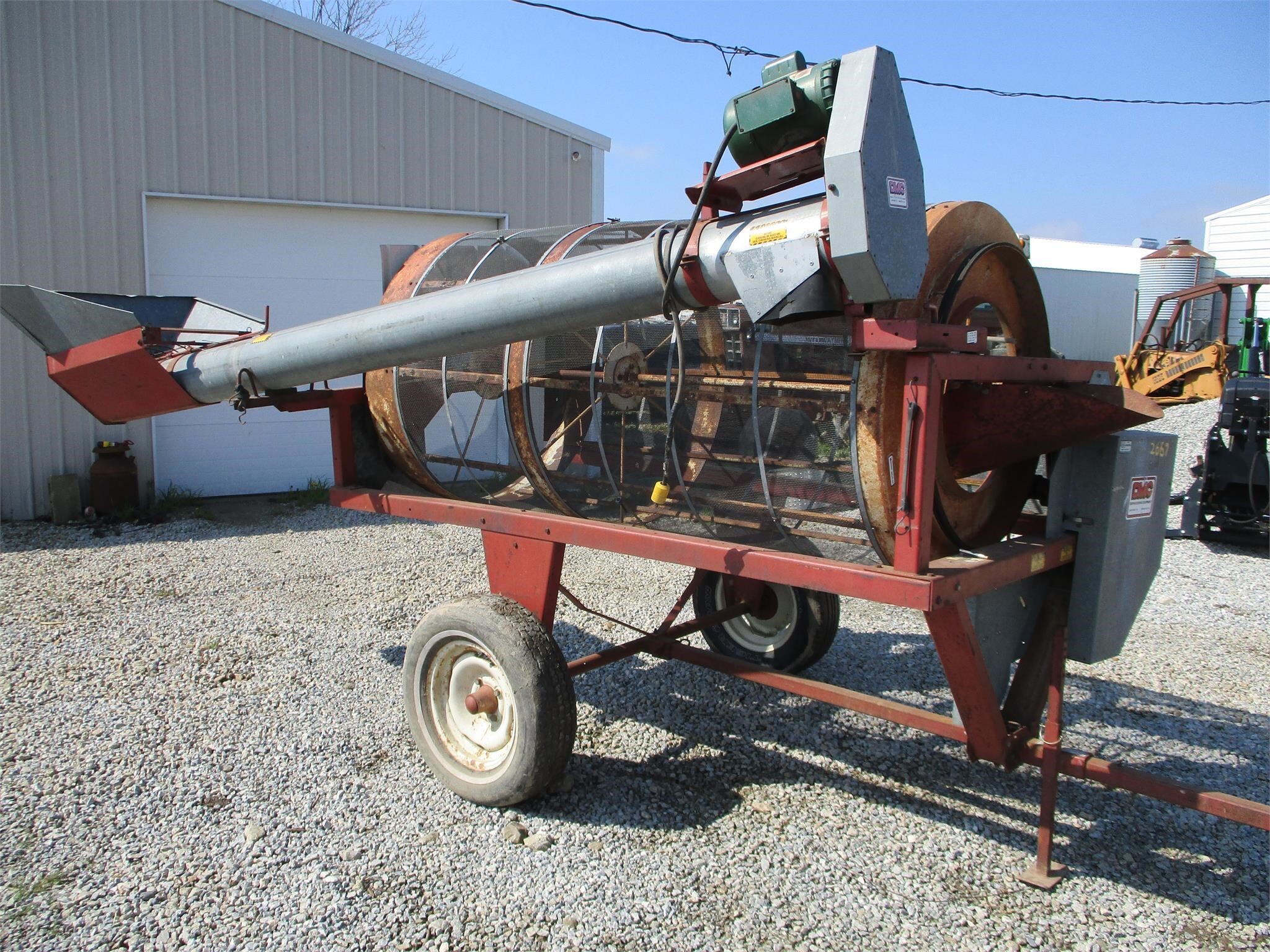  DMC 244 Grain Cleaner