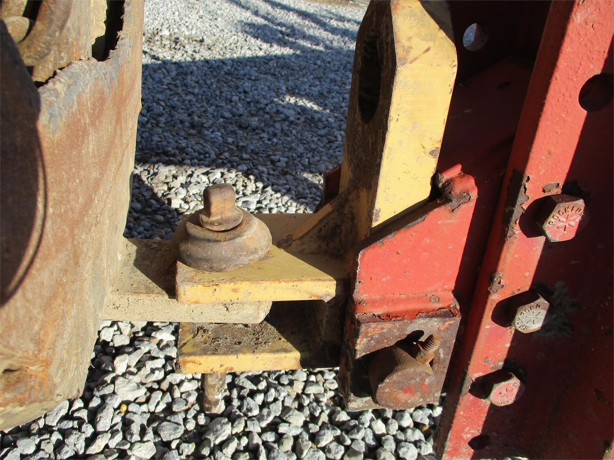  Tyler Tool Bar Pull-Type Fertilizer Spreader