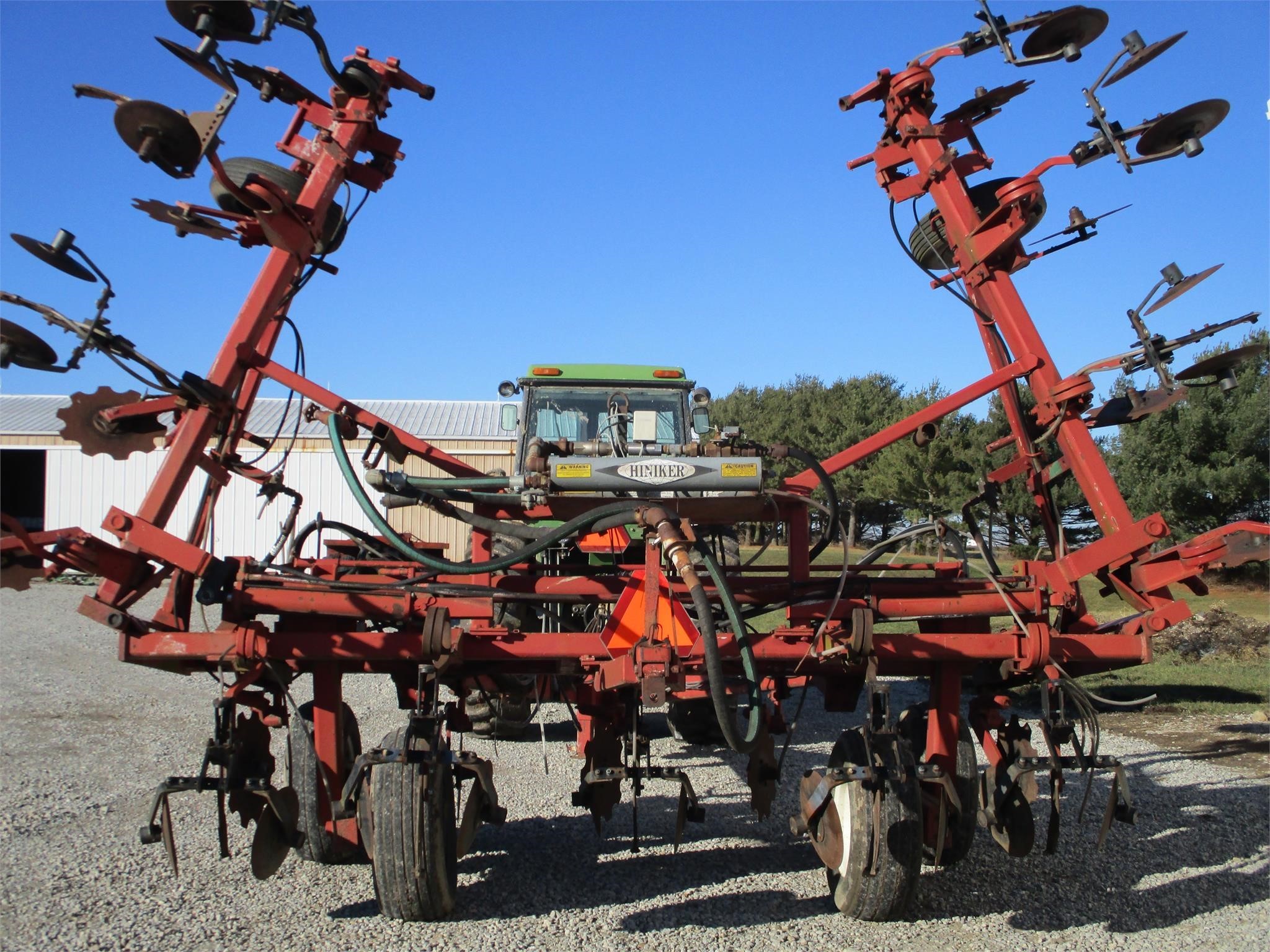  Tyler Tool Bar Pull-Type Fertilizer Spreader