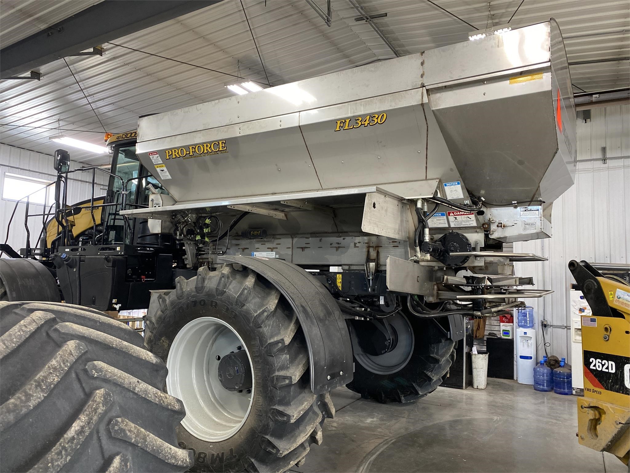 Unverferth PROFORCE 1250 PullType Fertilizer Spreader Call