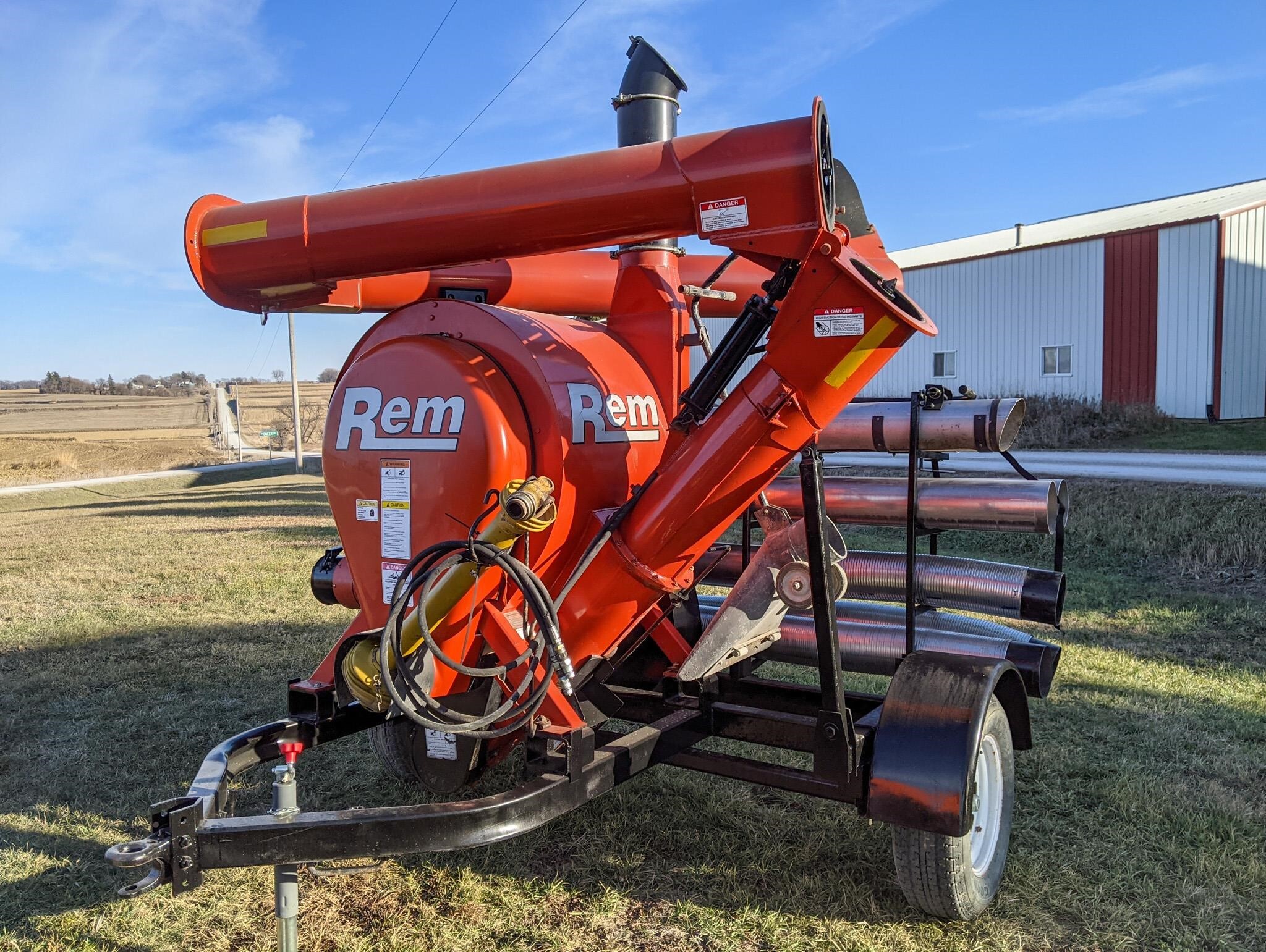 2010 Rem 2700 Grain Vac