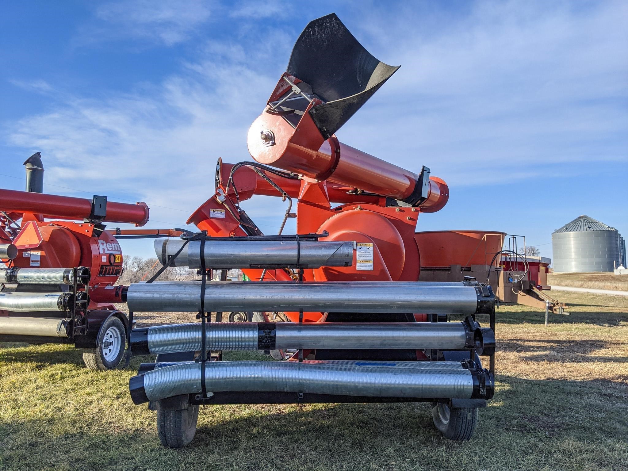 2010 Rem 2700 Grain Vac