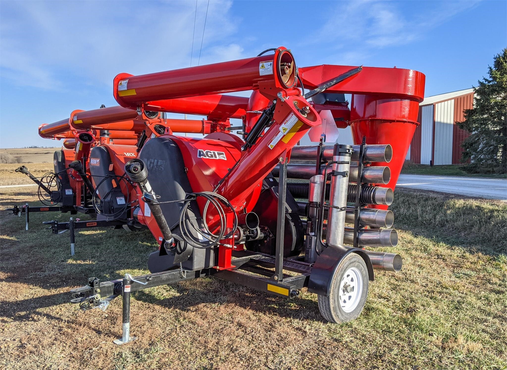 2023 AGI VRX Grain Vac 43,623 Machinery Pete