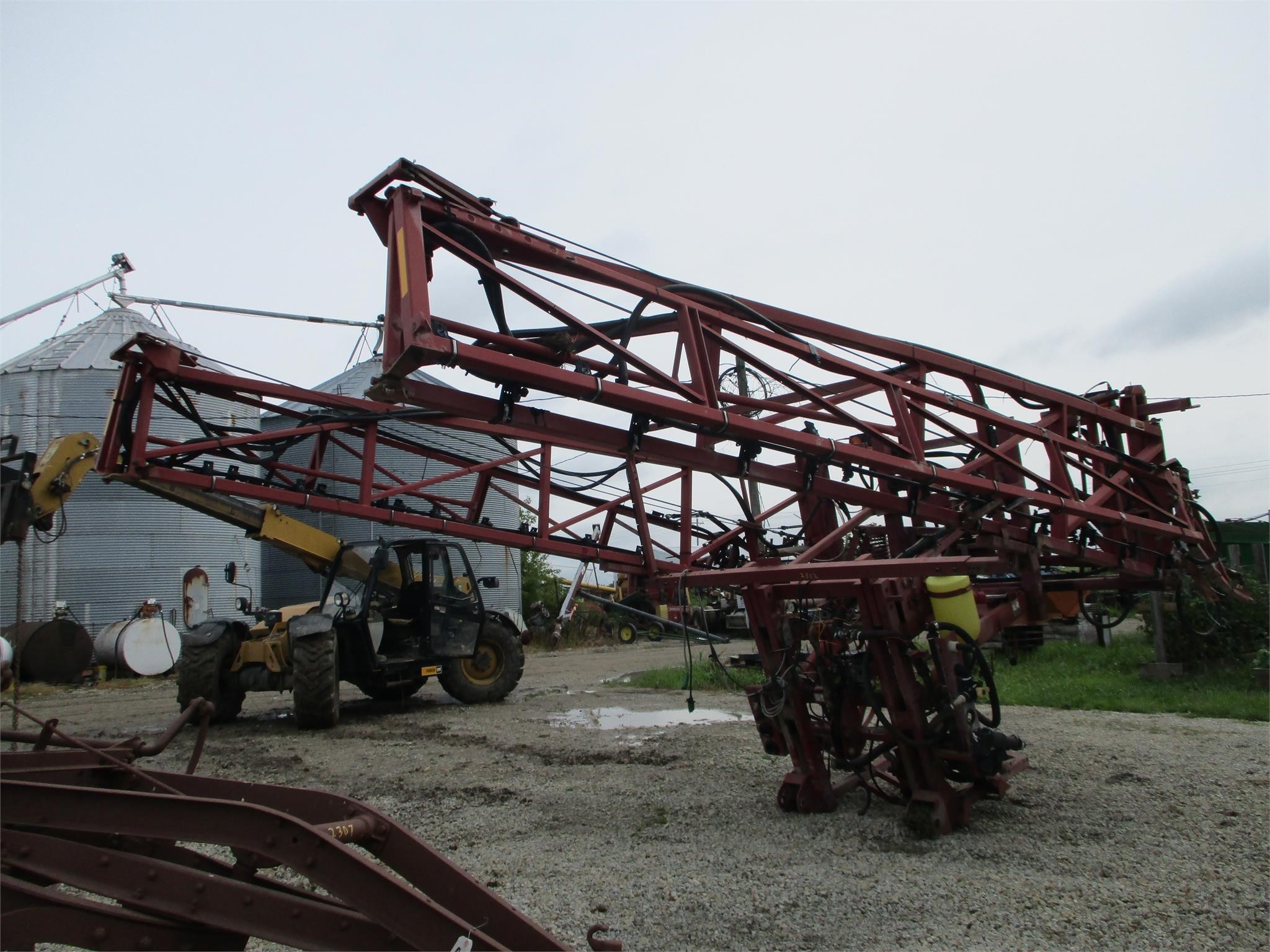  Hardi Delta Pull-Type Sprayer