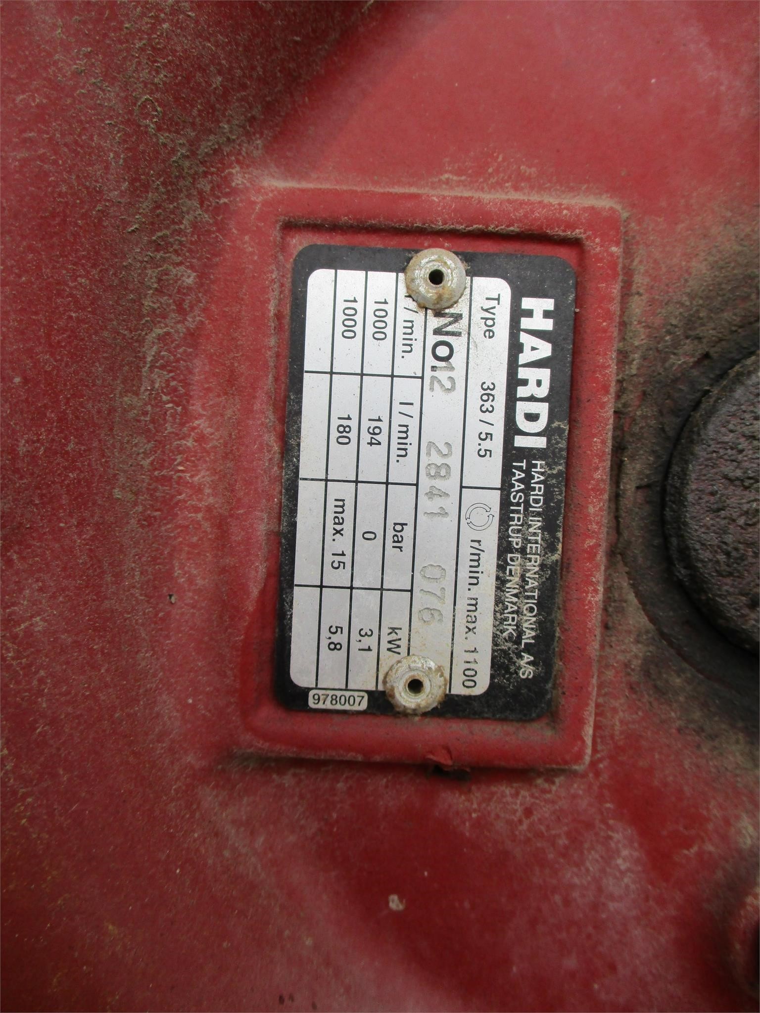  Hardi Delta Pull-Type Sprayer