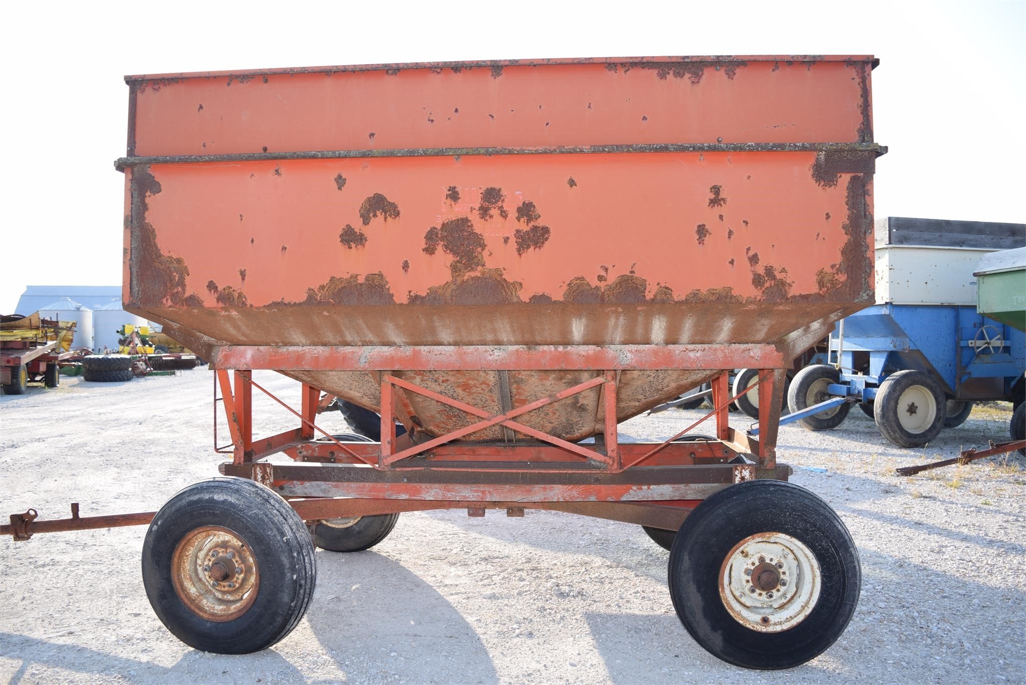 Killbros 250 Gravity Wagon 950 Machinery Pete