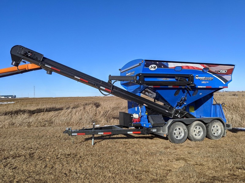 2025 J&amp;M LC390 Seed Tender - $51,762 | Machinery Pete