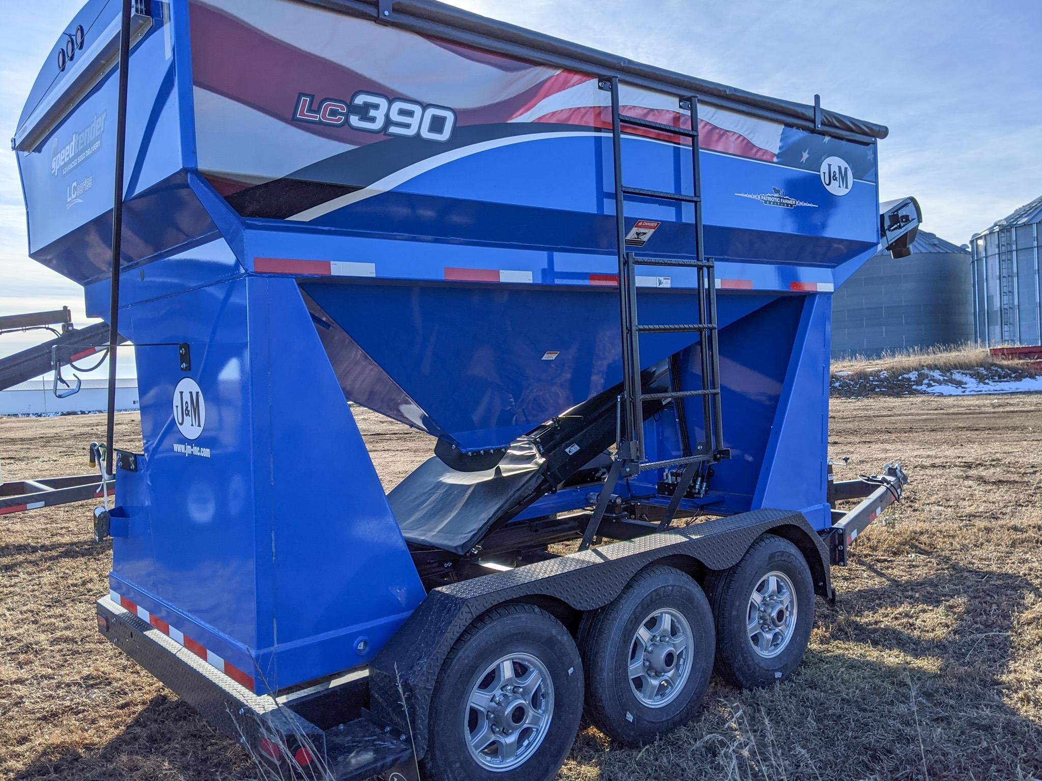 2026 J&M LC390 Seed Tender