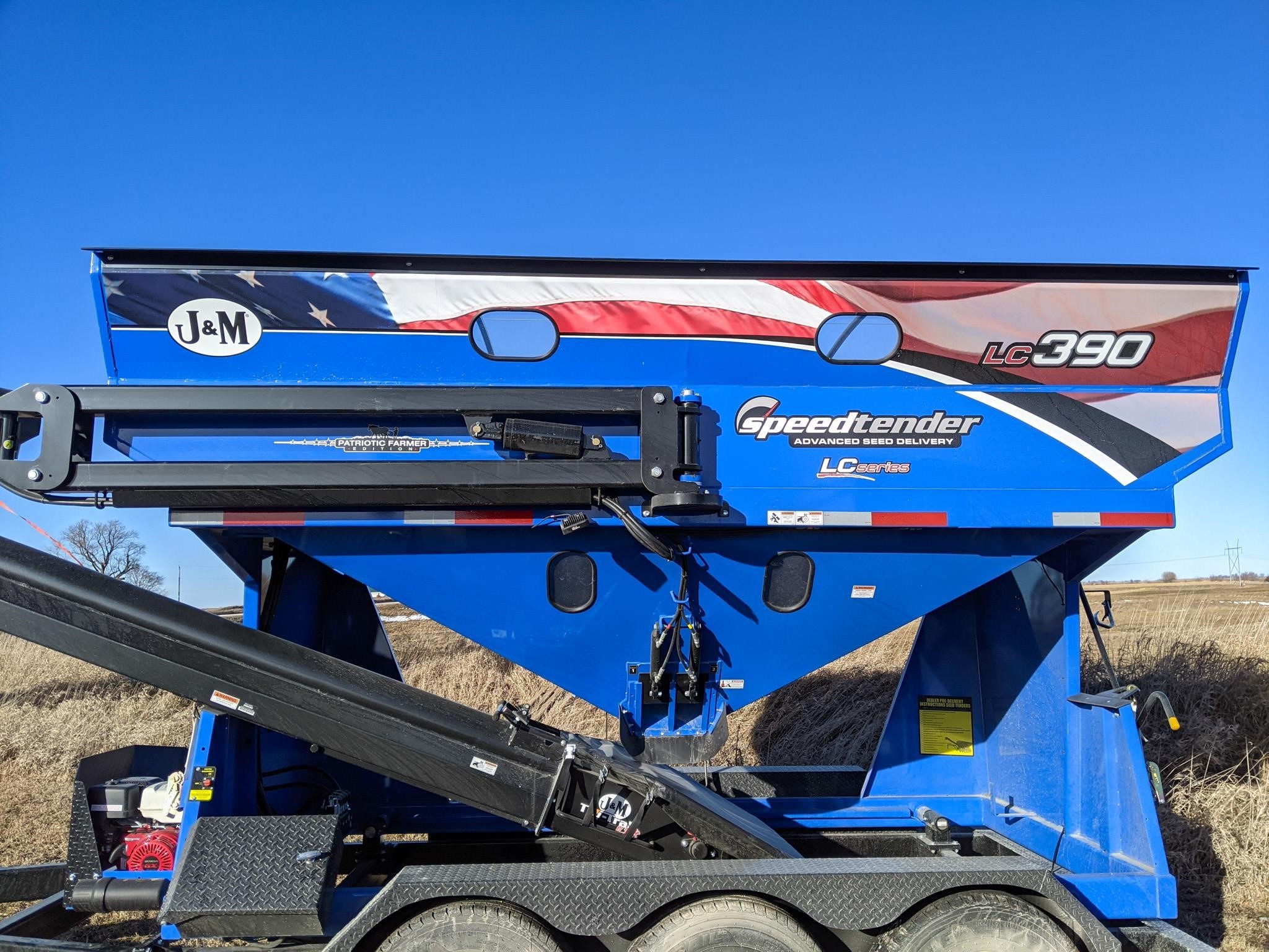 2026 J&M LC390 Seed Tender