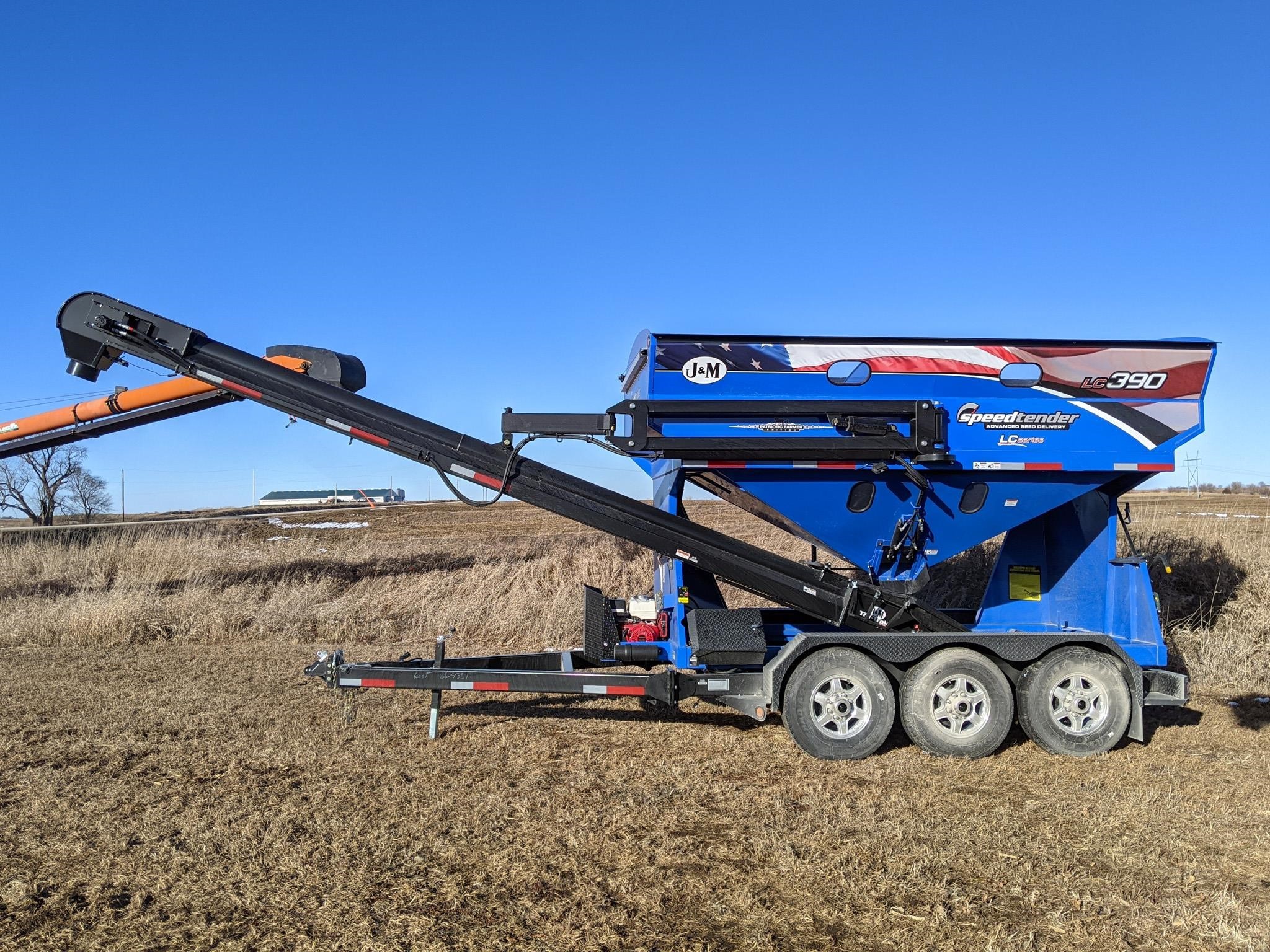 2026 J&M LC390 Seed Tender
