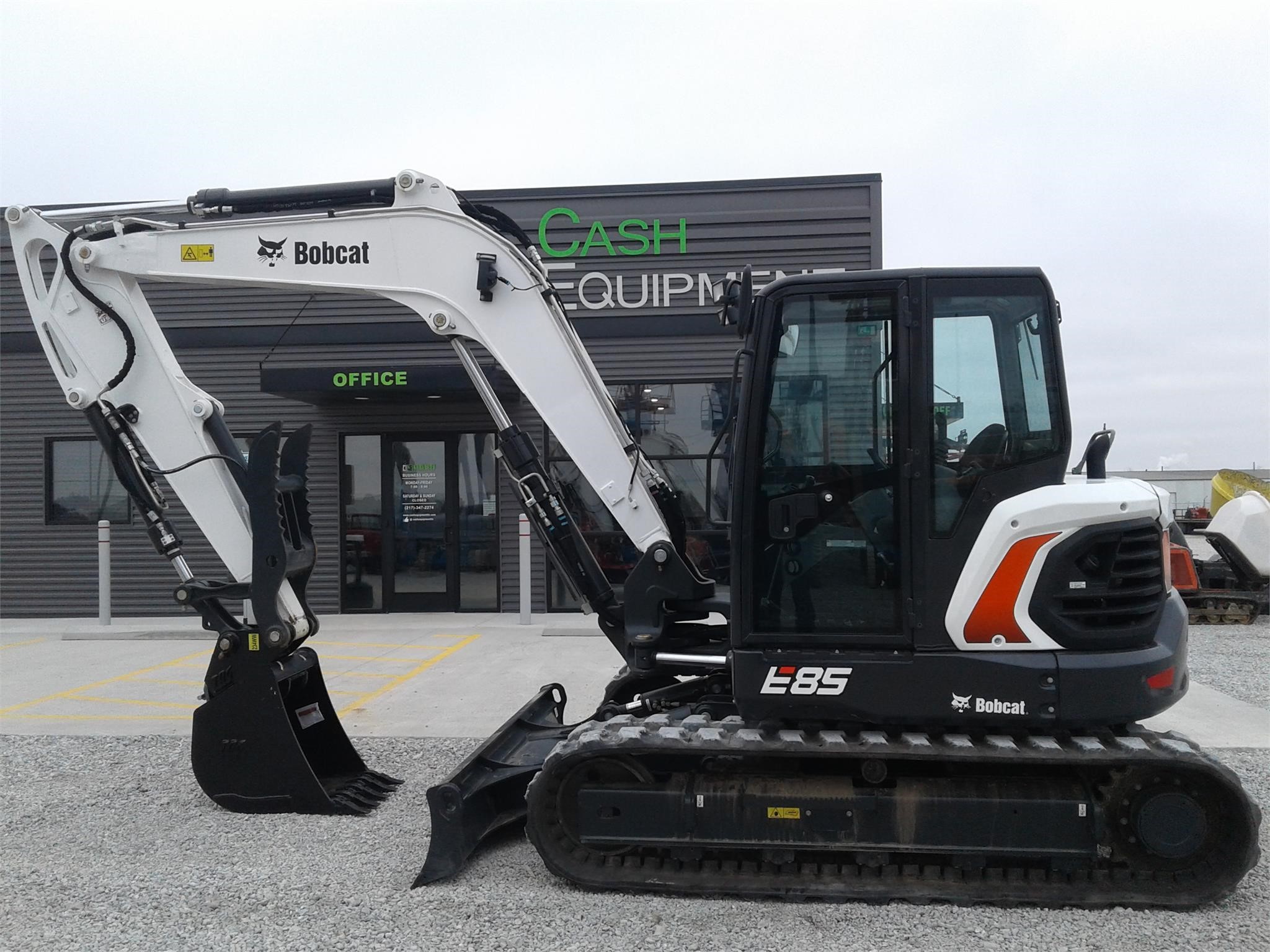 Bobcat Представляет Новый Компактный Экскаватор E26