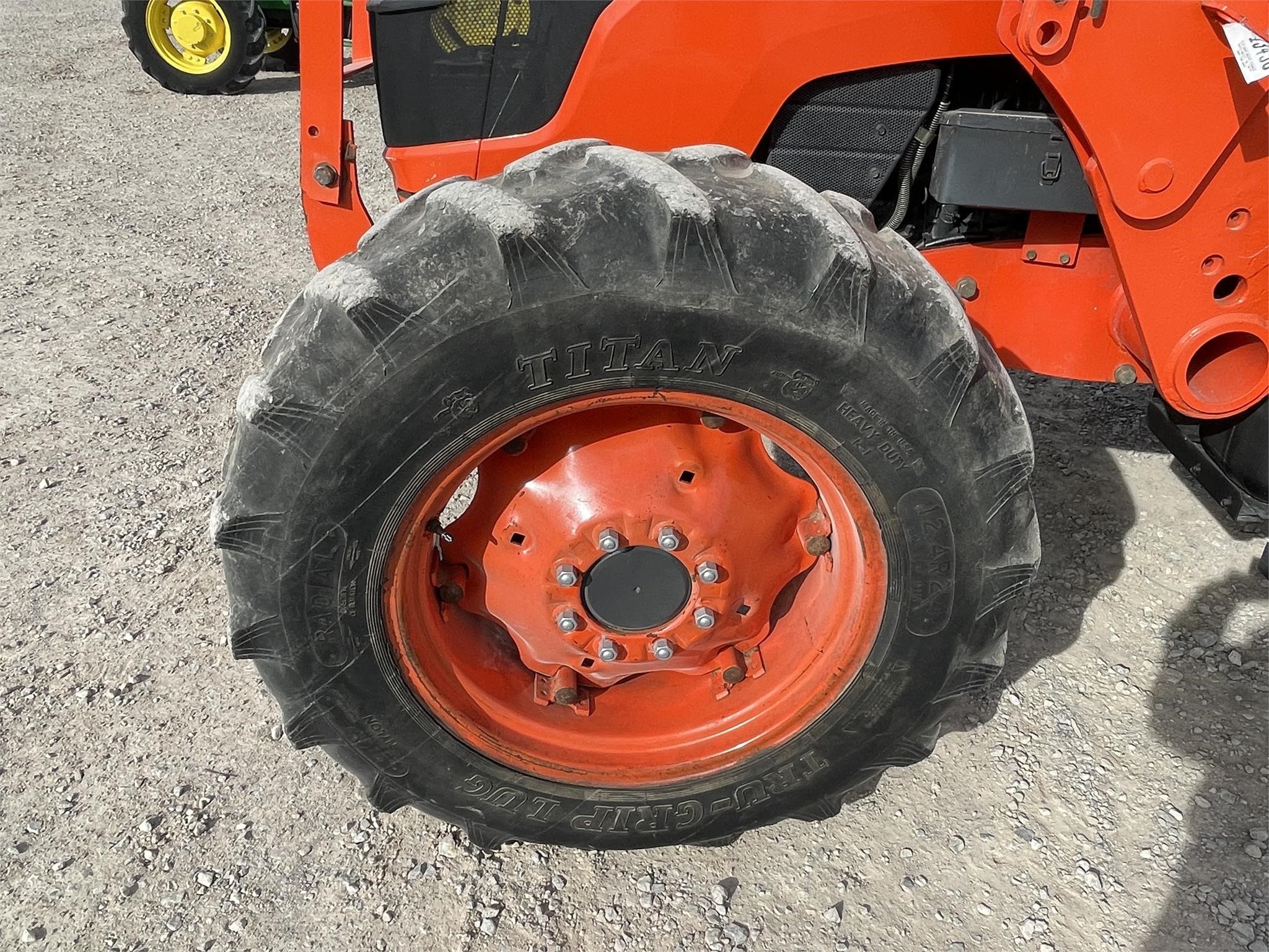 Kubota M9540 Tractor - Pauls Valley, Oklahoma | $37,500 | Machinery Pete