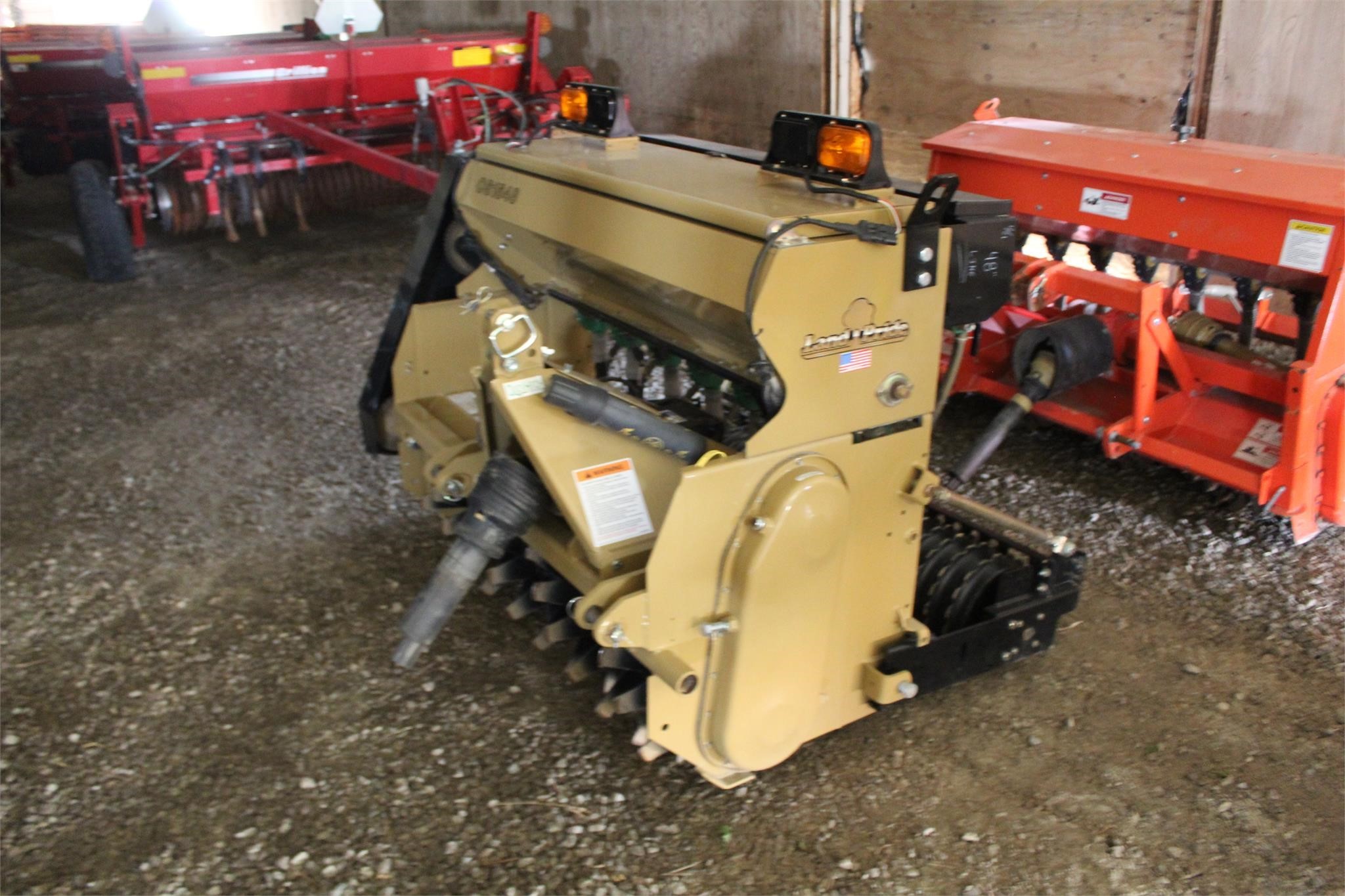  Land Pride OS1548 Drill