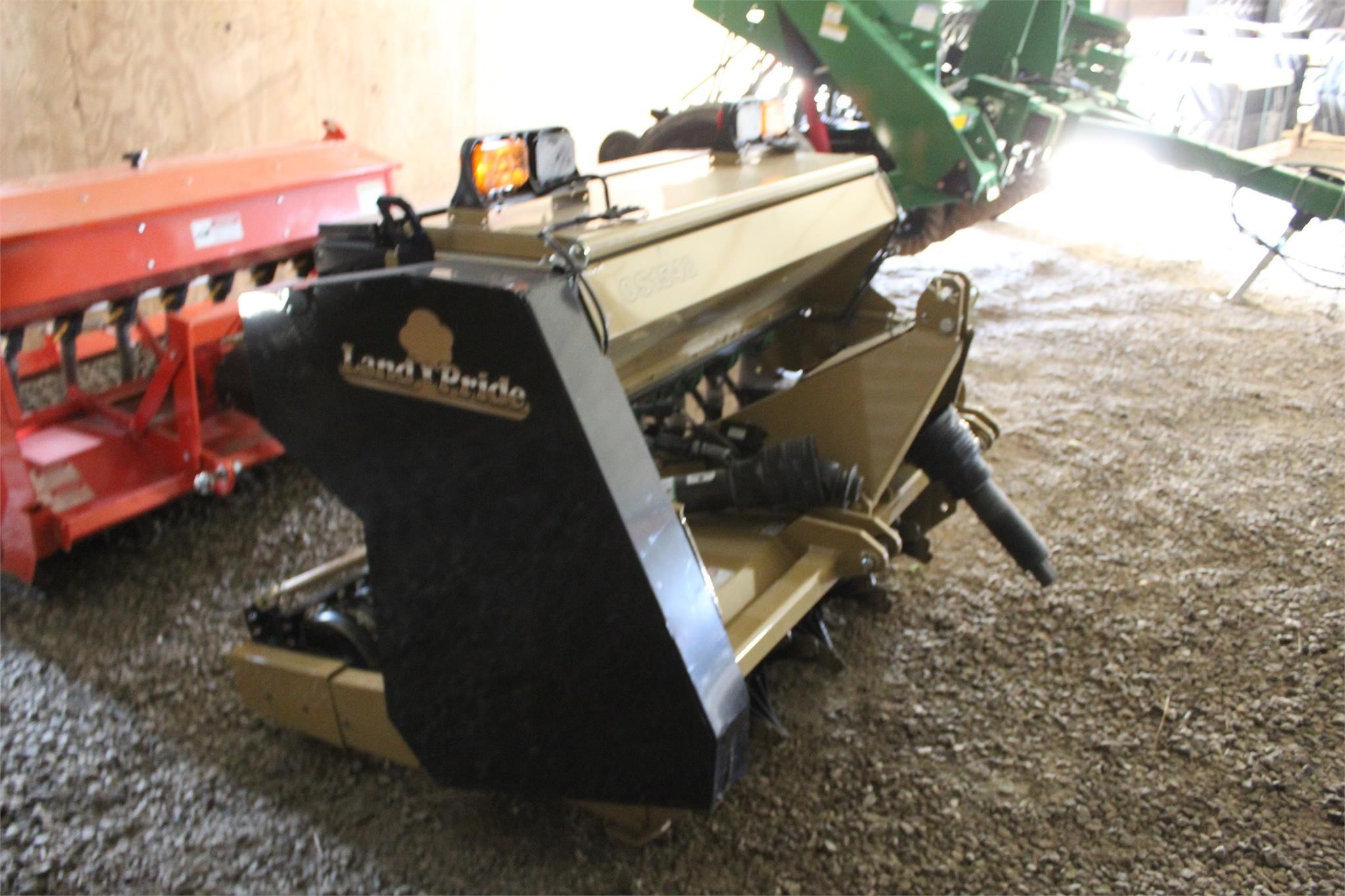  Land Pride OS1548 Drill
