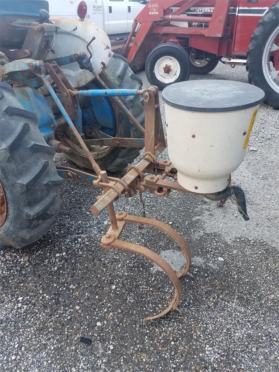 1962 Ford 2000 Tractor