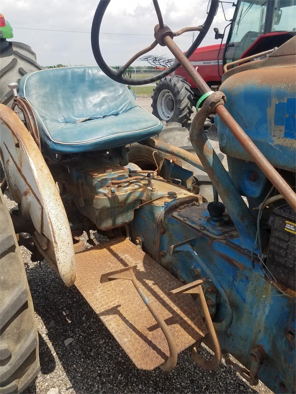 1962 Ford 2000 Tractor