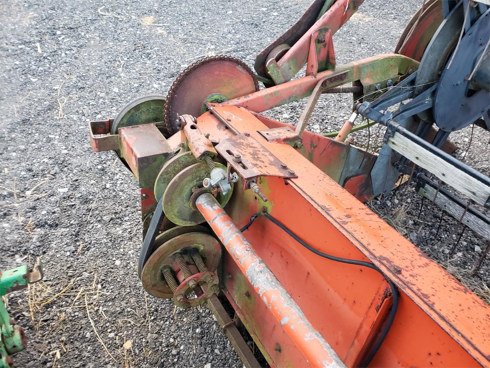  Massey Ferguson 1859 Platform