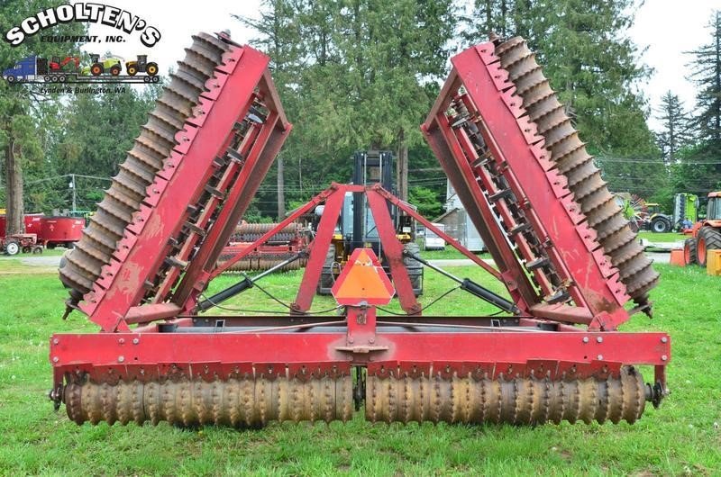  International 315 Mulchers / Cultipacker