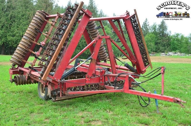  International 315 Mulchers / Cultipacker