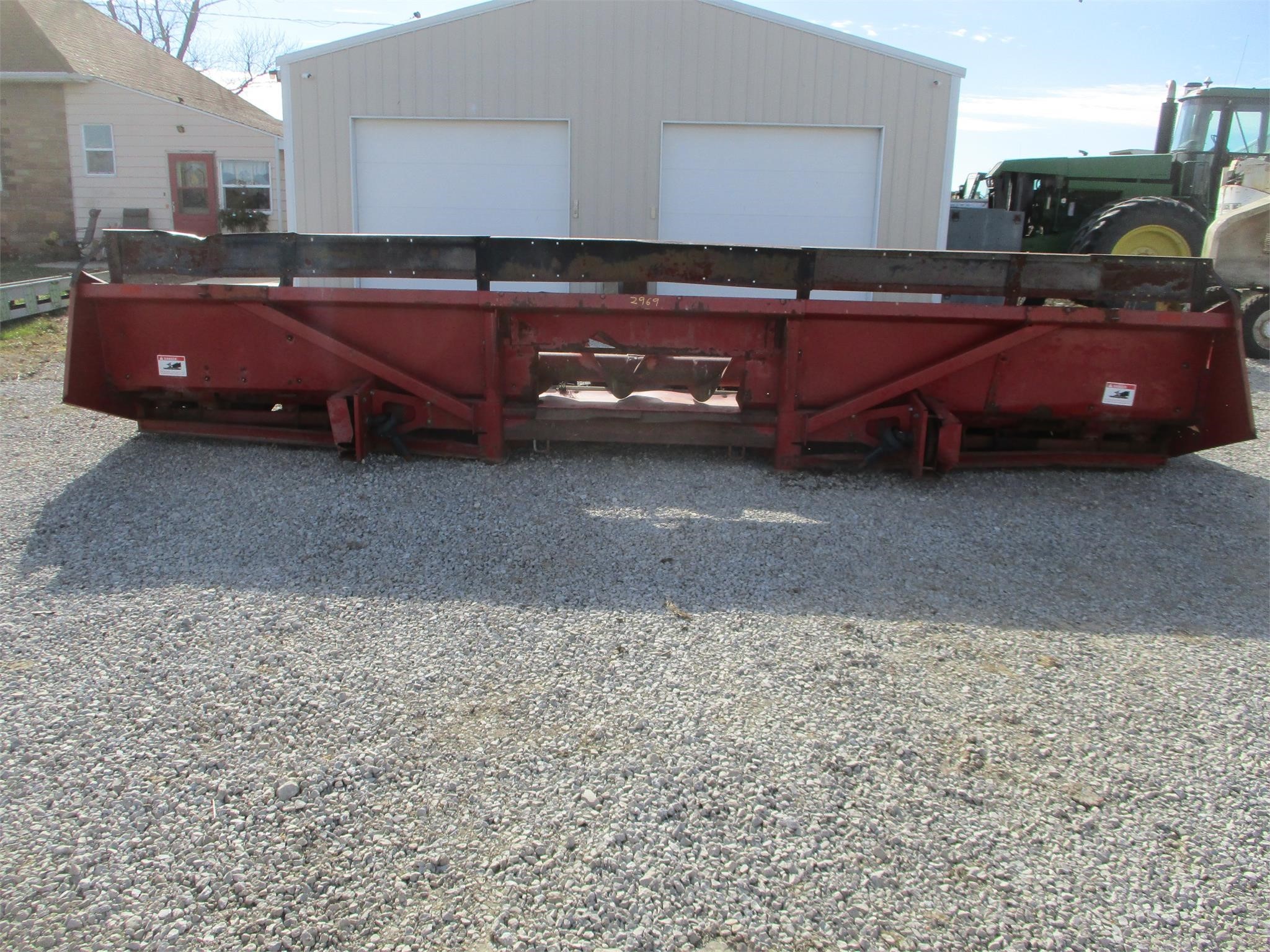  J.I. Case 1083 Corn Head