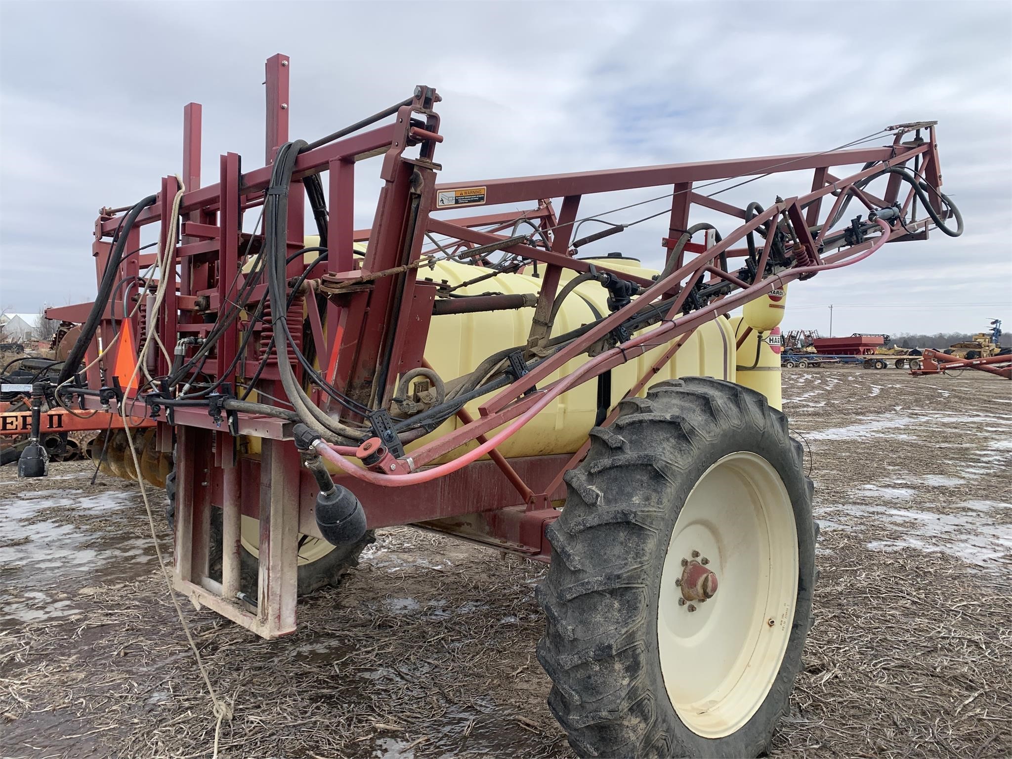  Hardi Navigator 1000 Pull-Type Sprayer