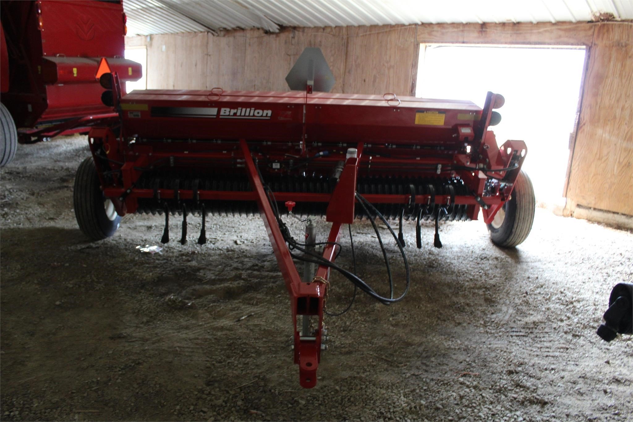 Brillion SSB10 Drill Call Machinery Pete