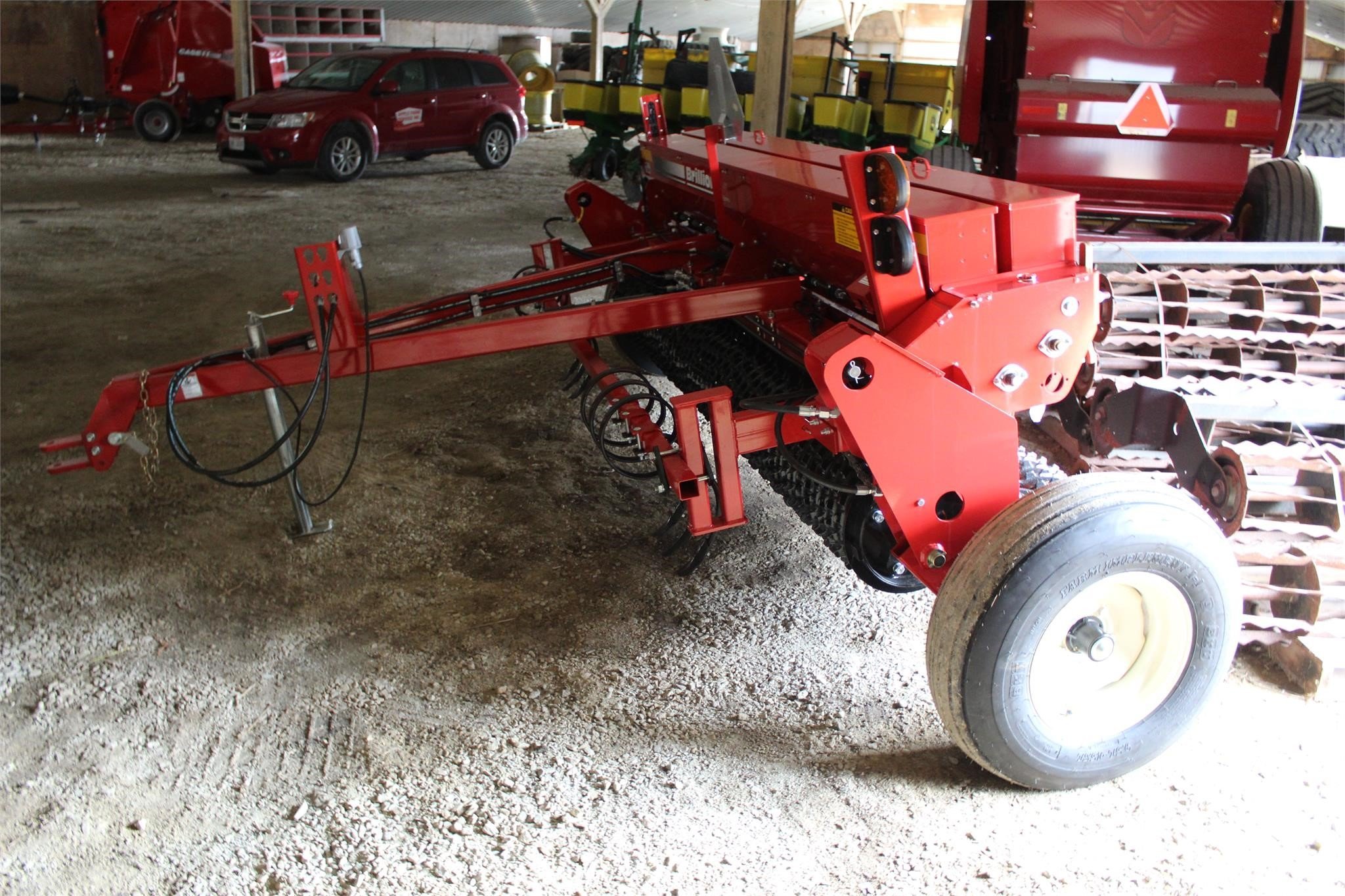 Brillion SSB10 Drill Call Machinery Pete