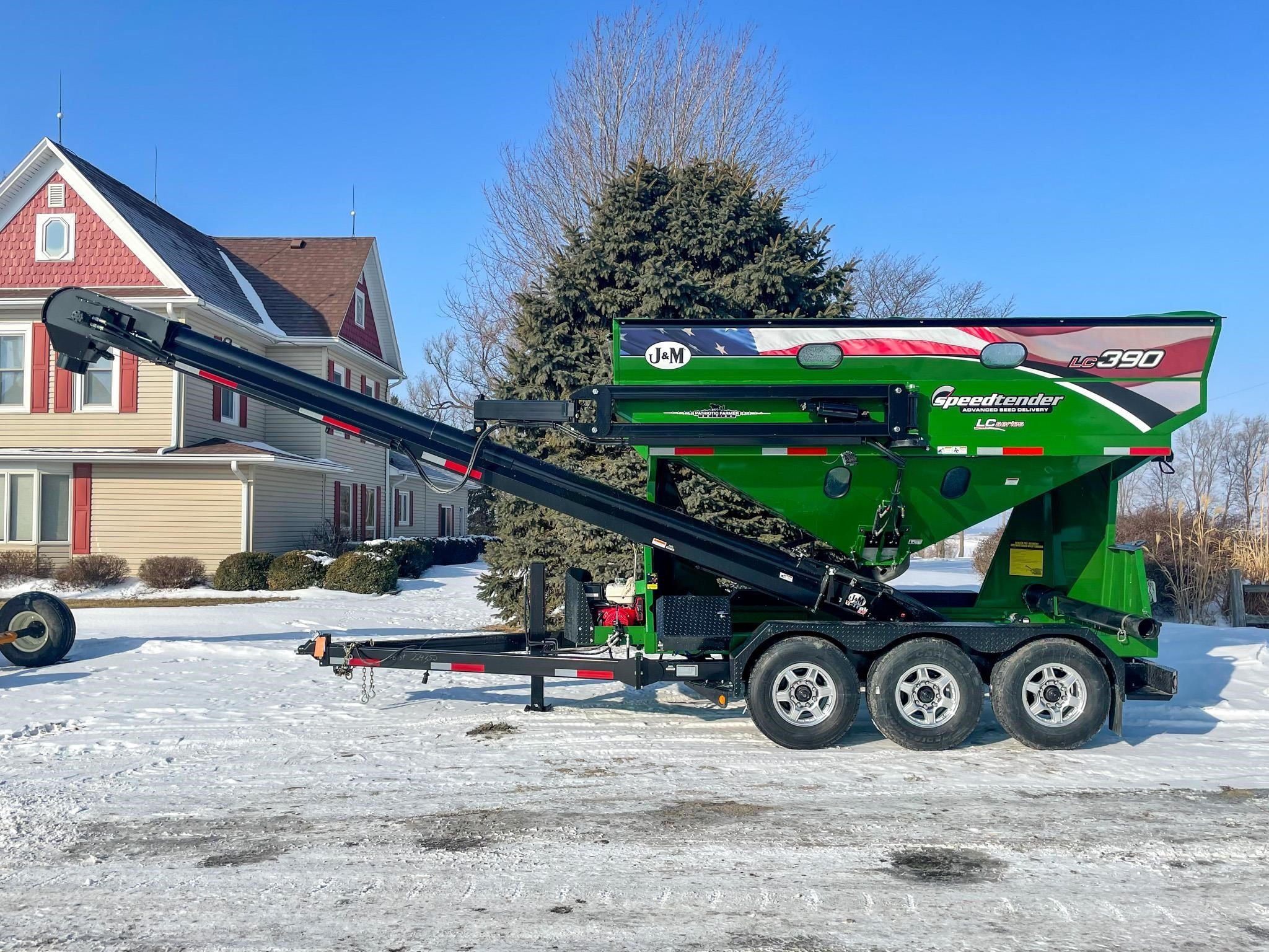 2025 J&M LC390 Seed Tender