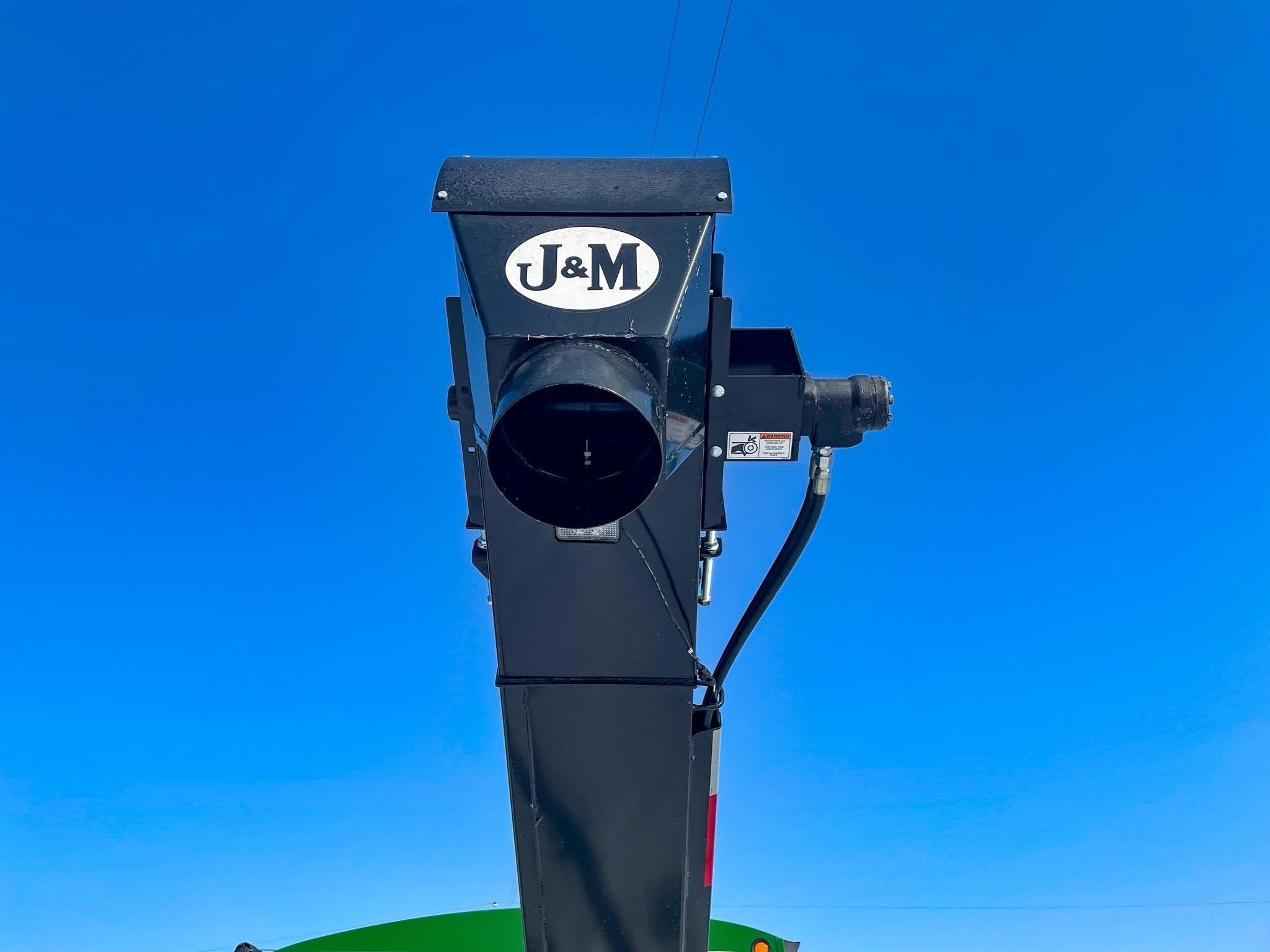 2025 J&M LC390 Seed Tender