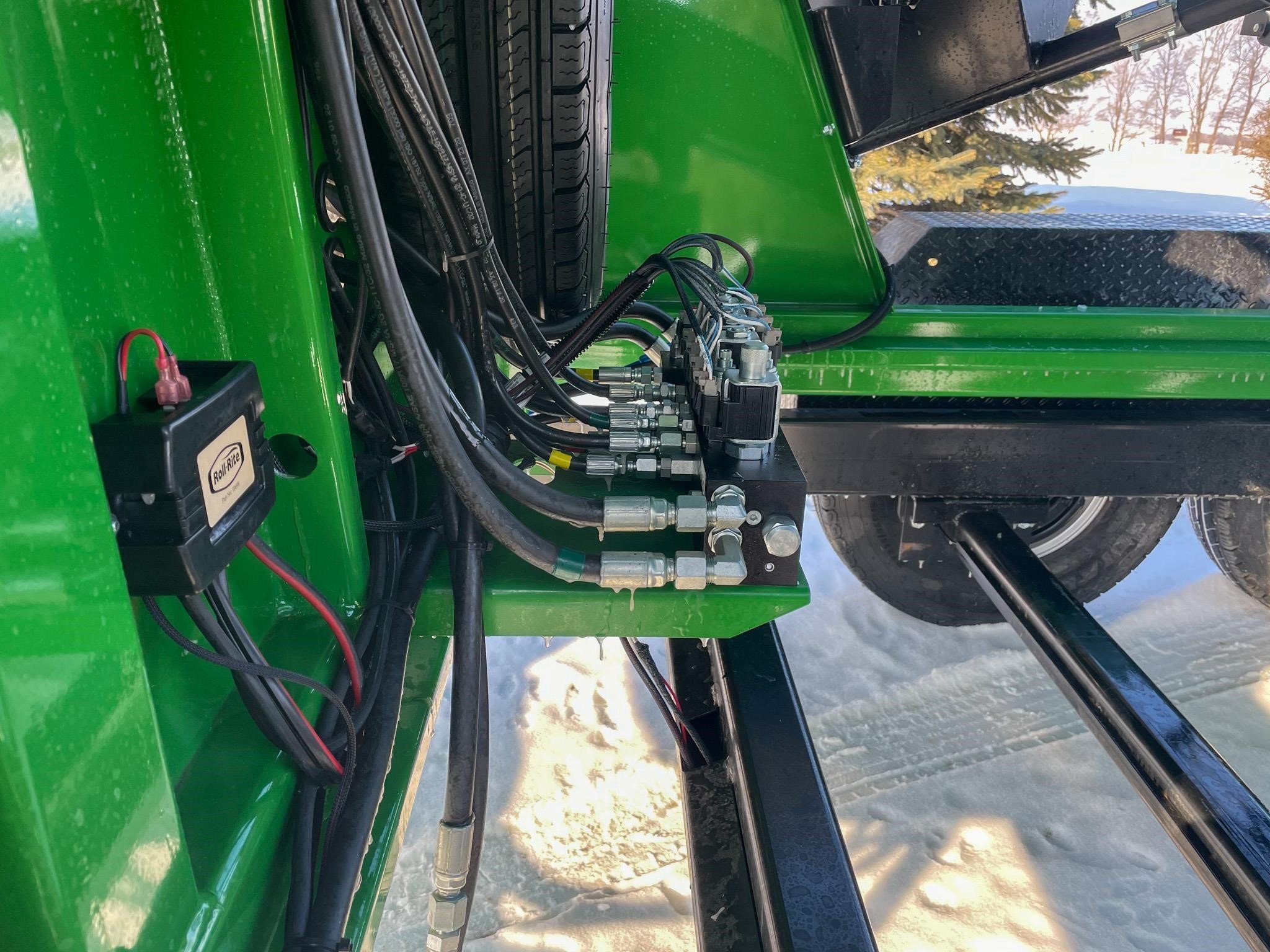 2025 J&M LC390 Seed Tender