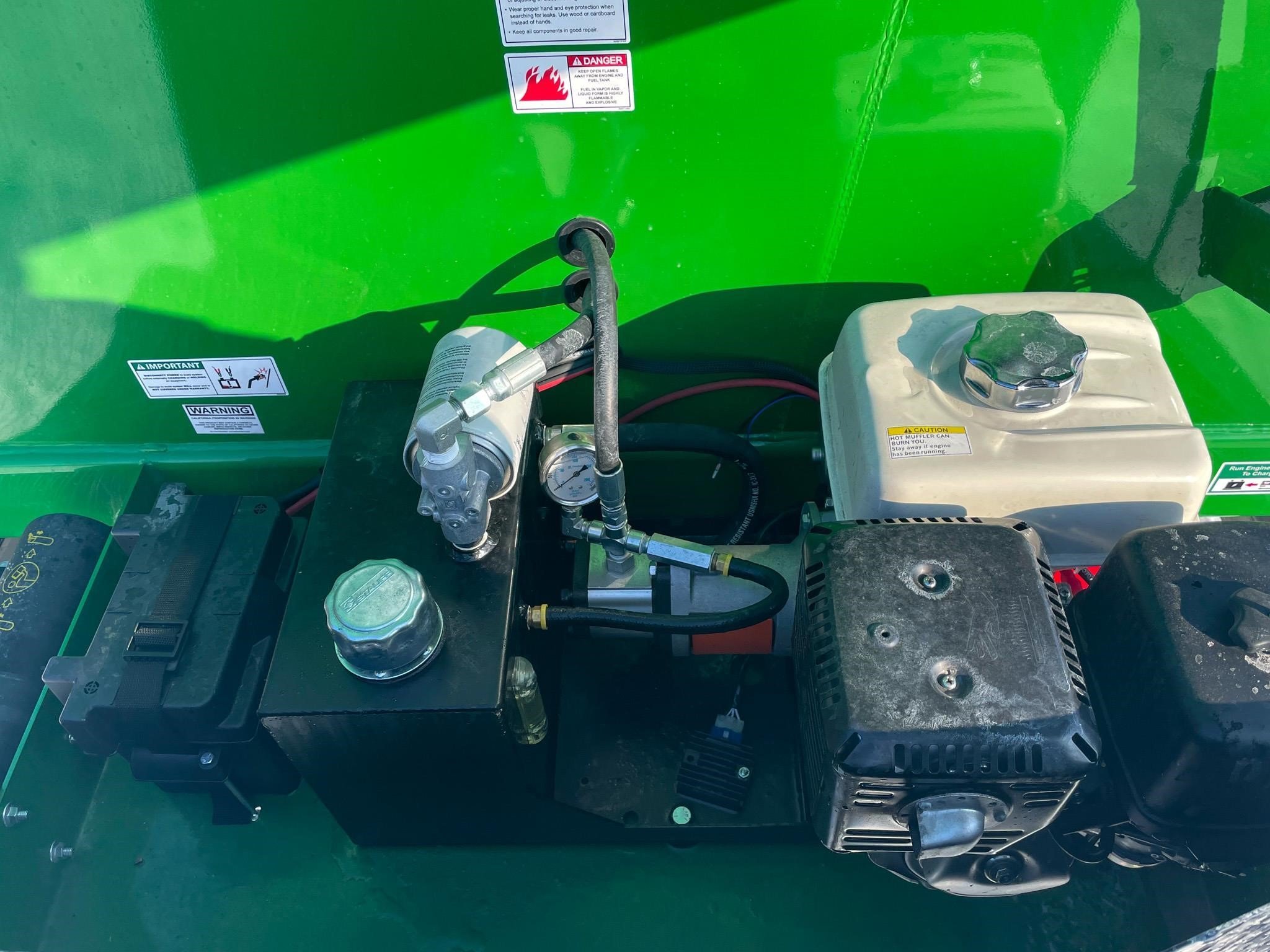 2025 J&M LC390 Seed Tender