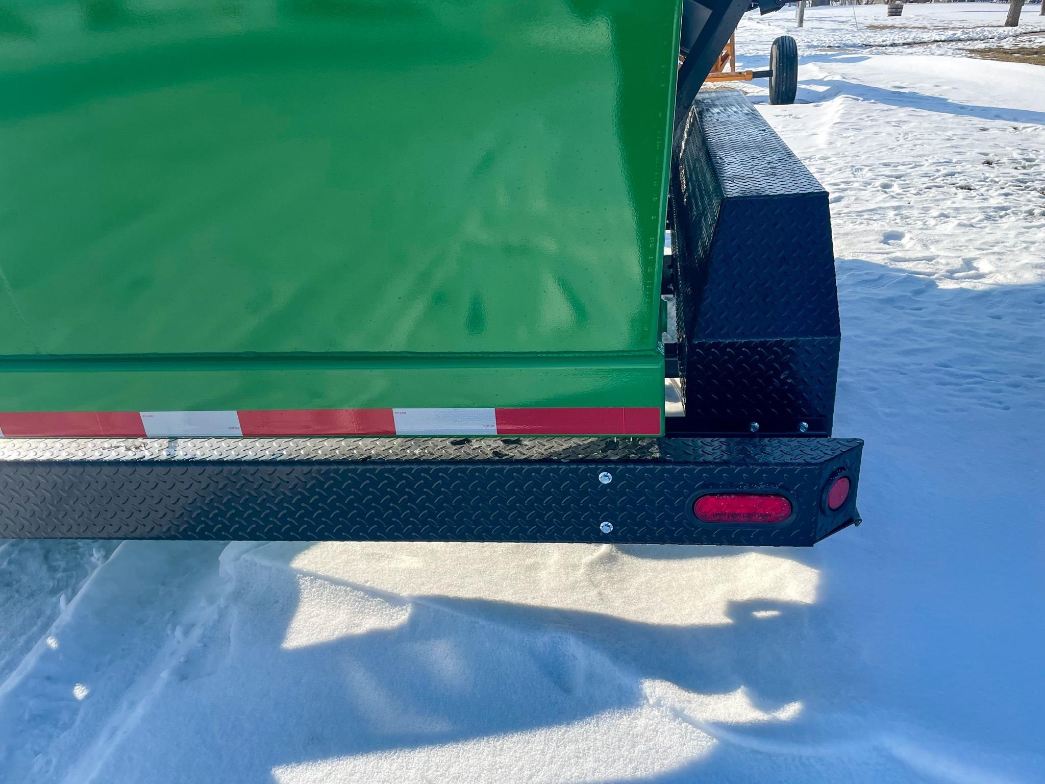 2025 J&M LC390 Seed Tender