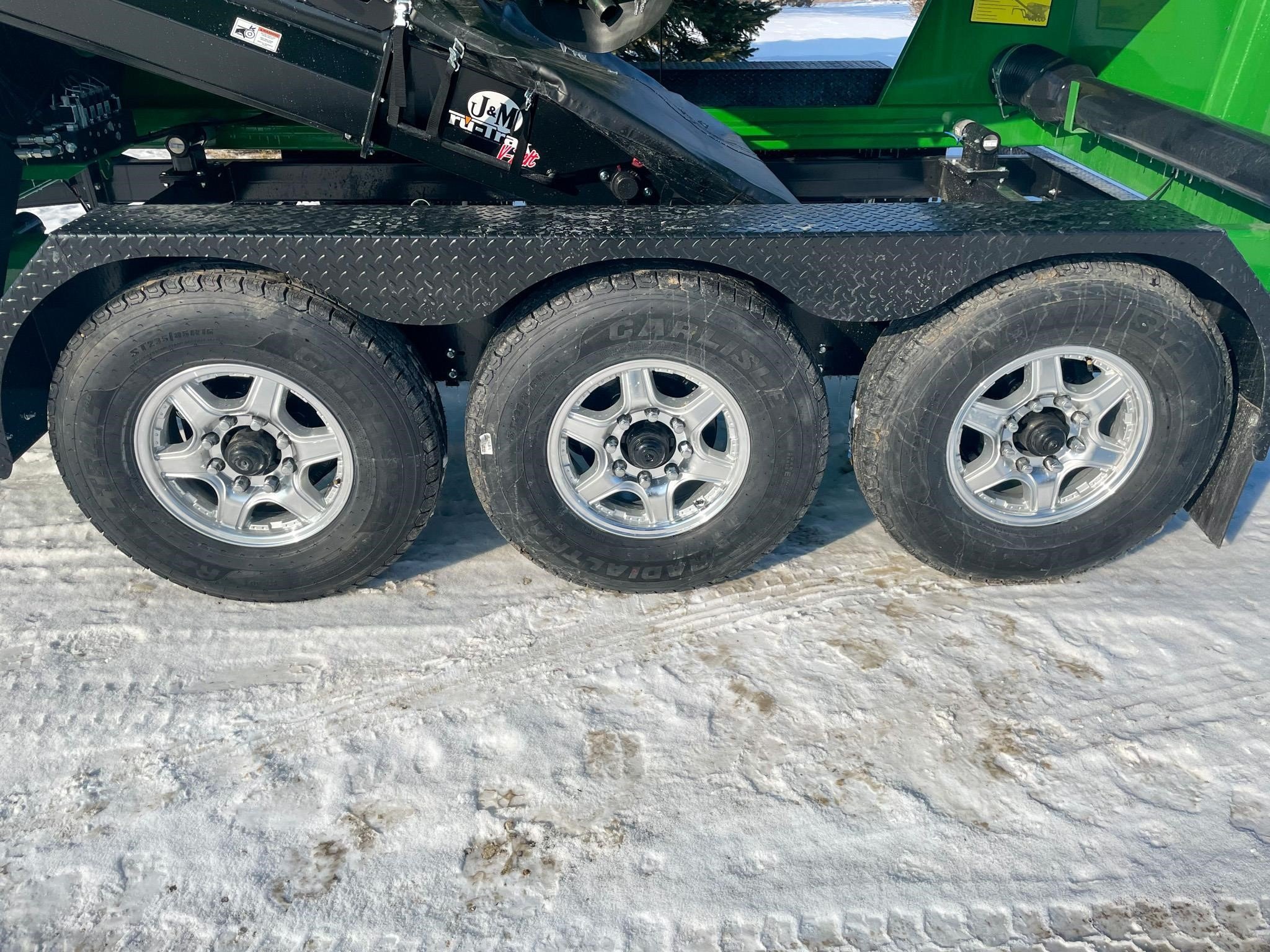 2025 J&M LC390 Seed Tender