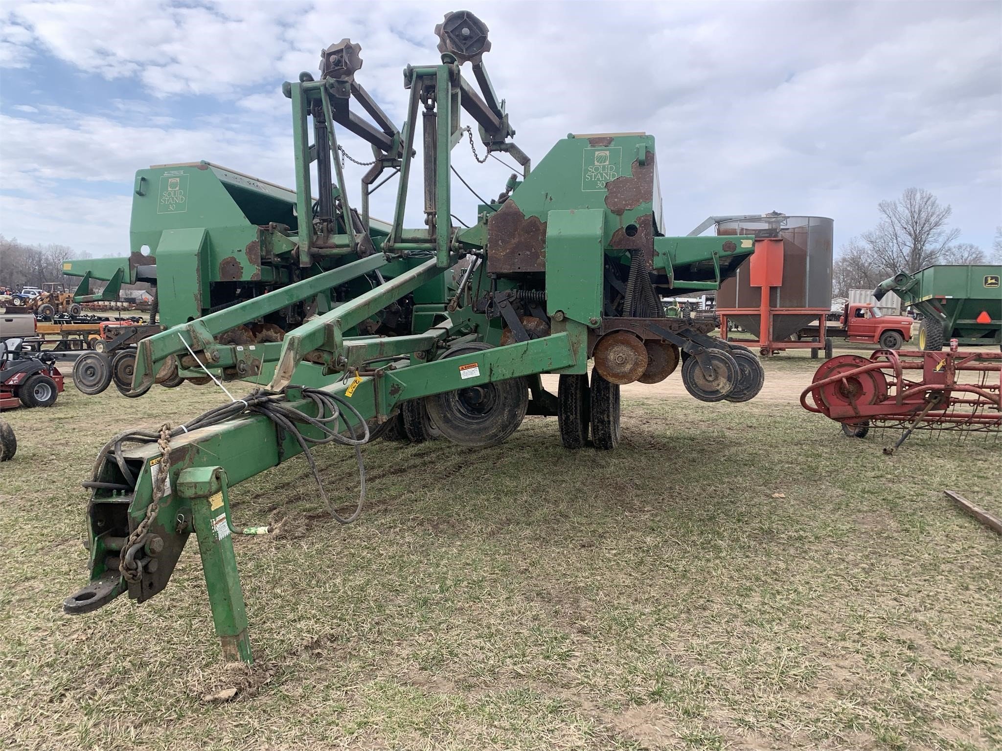 1994 Great Plains Solid Stand 30 Drill