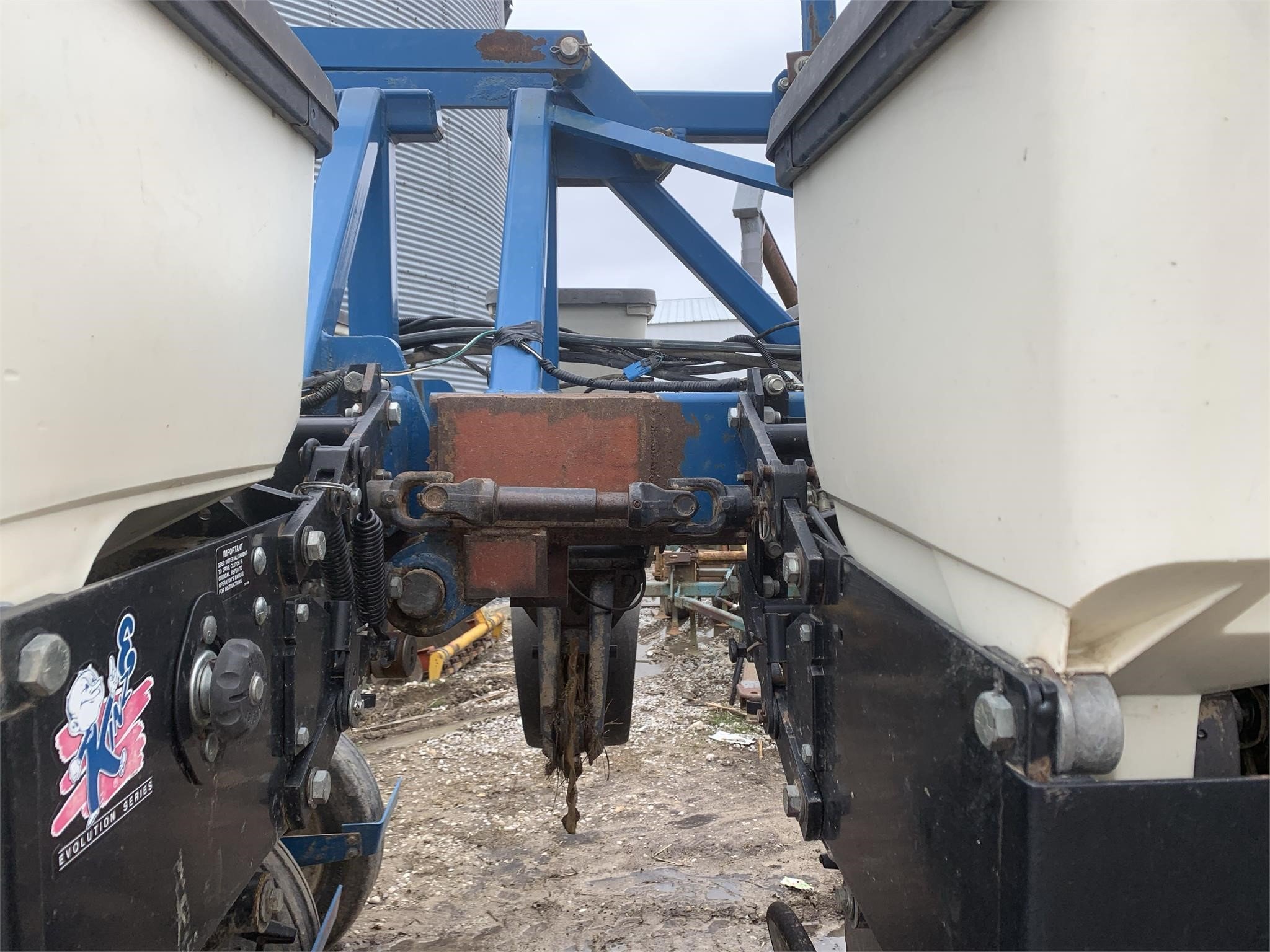 2004 Kinze 3600 Planter