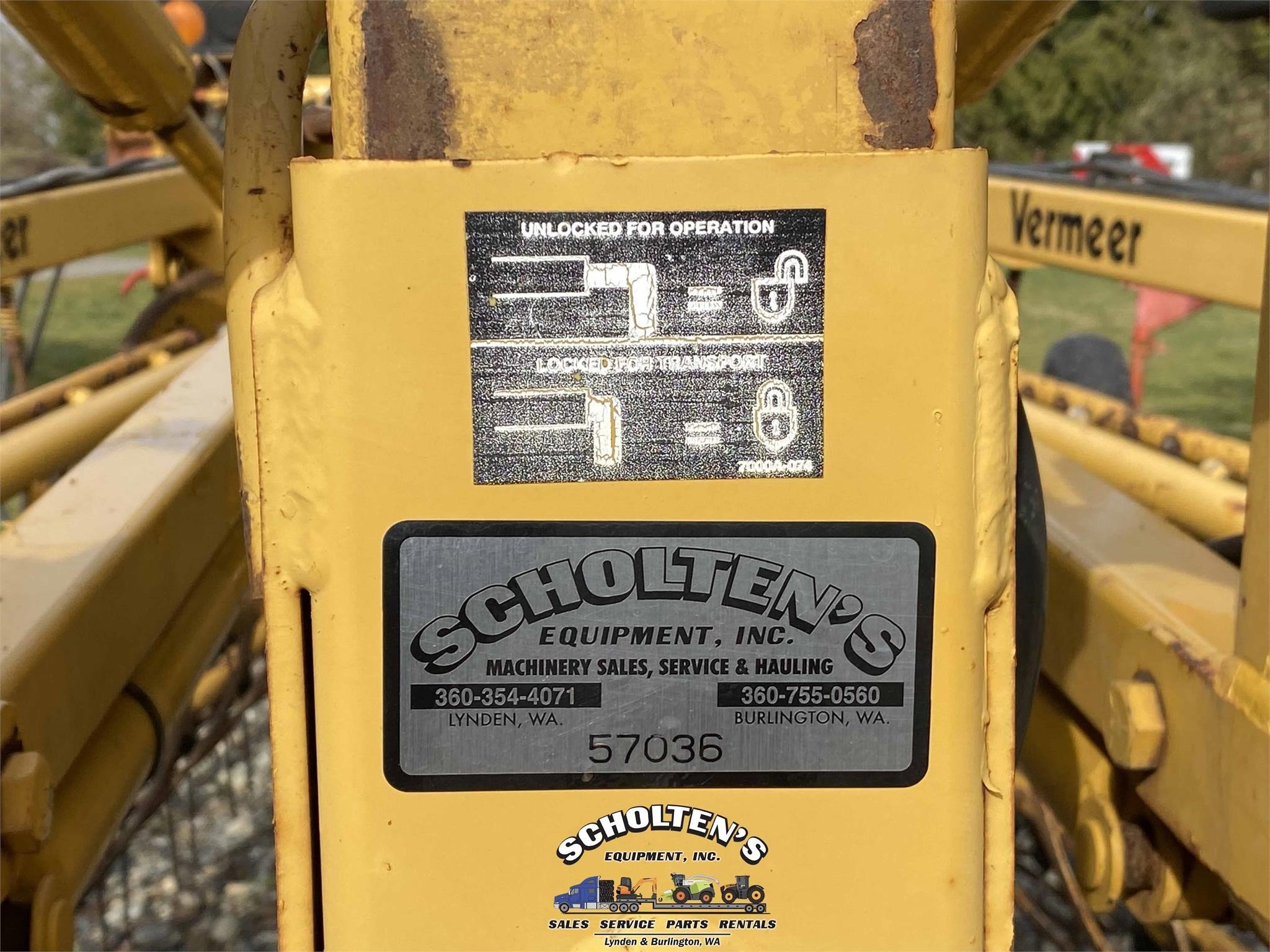 2003 Vermeer R24 Rake