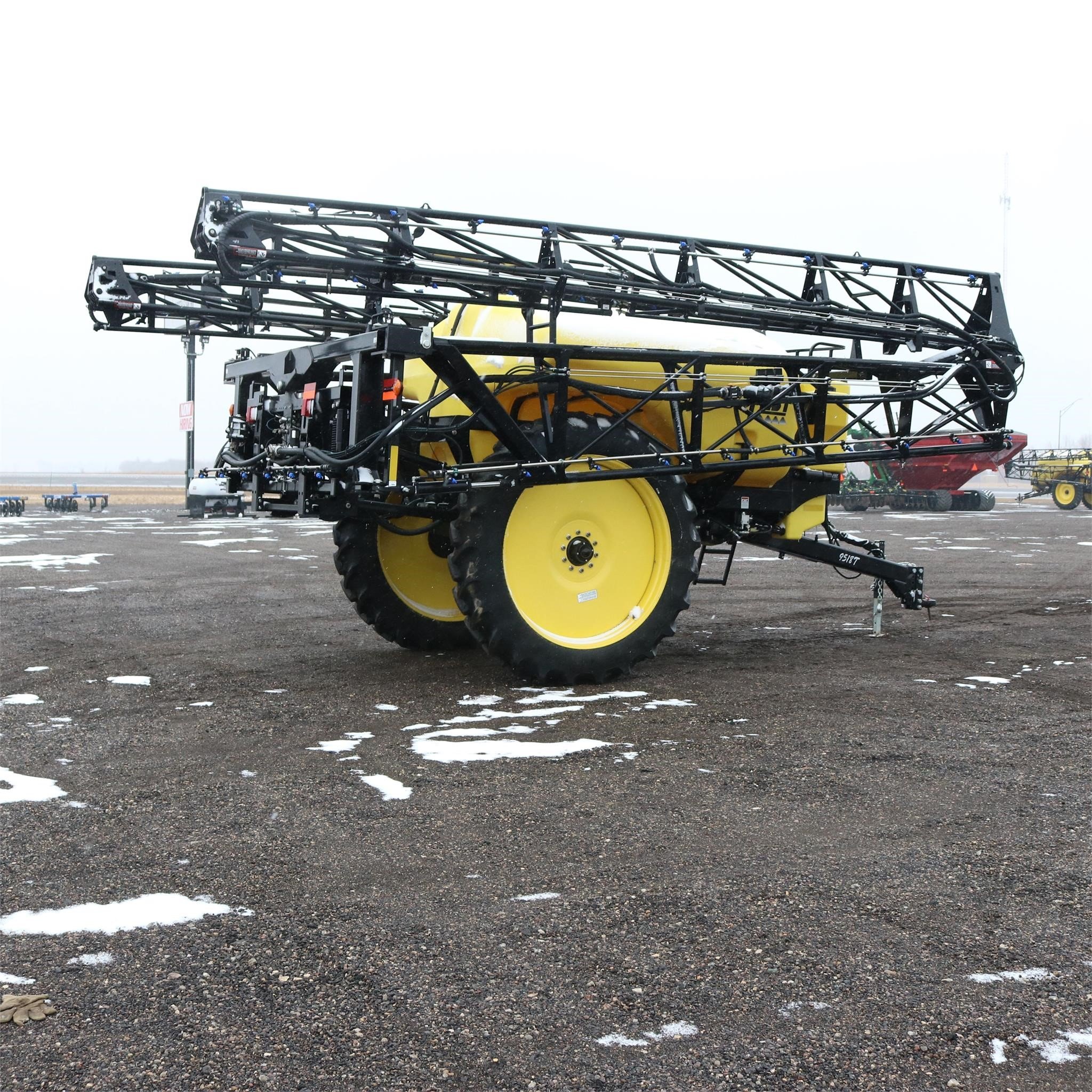 Fast 9518T PullType Sprayer Call Machinery Pete