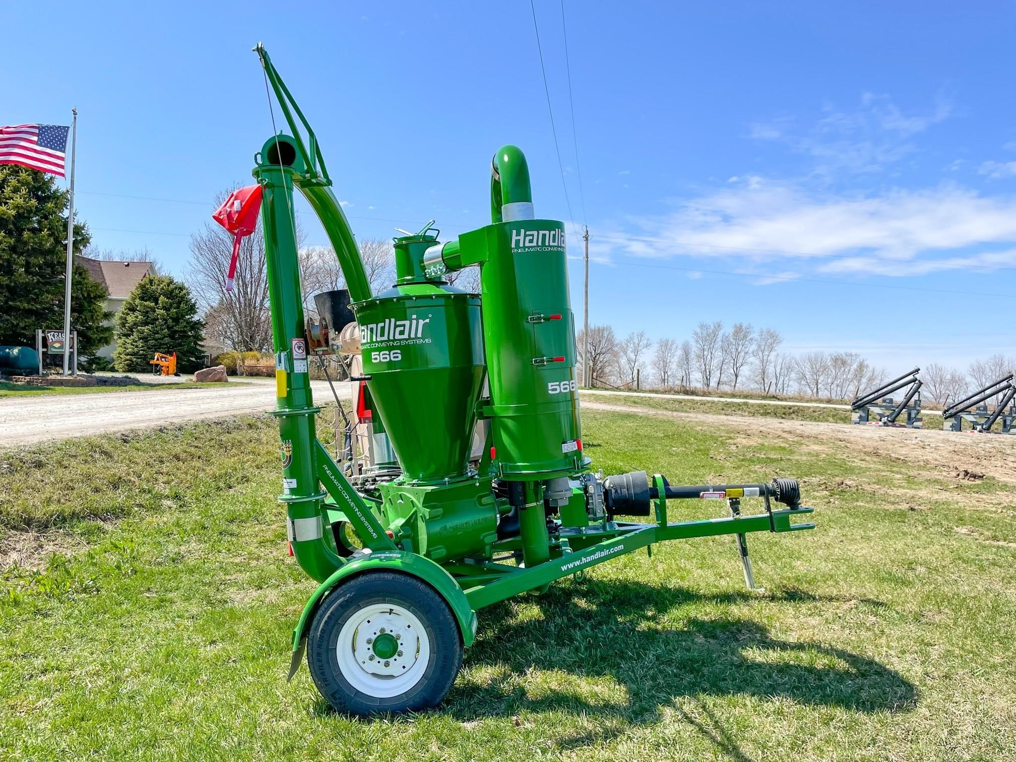 2026 Handlair 566 Grain Vac