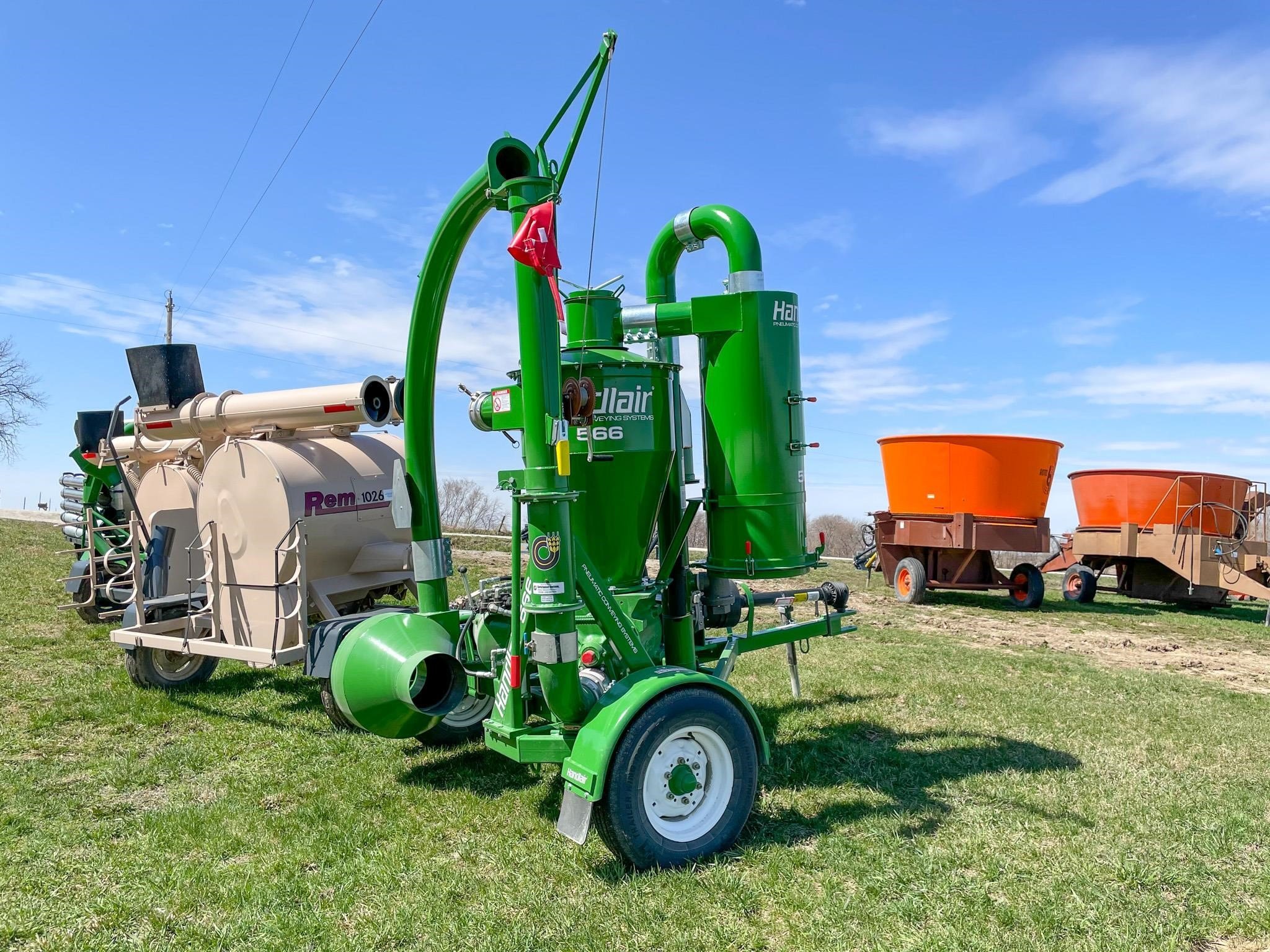 2026 Handlair 566 Grain Vac
