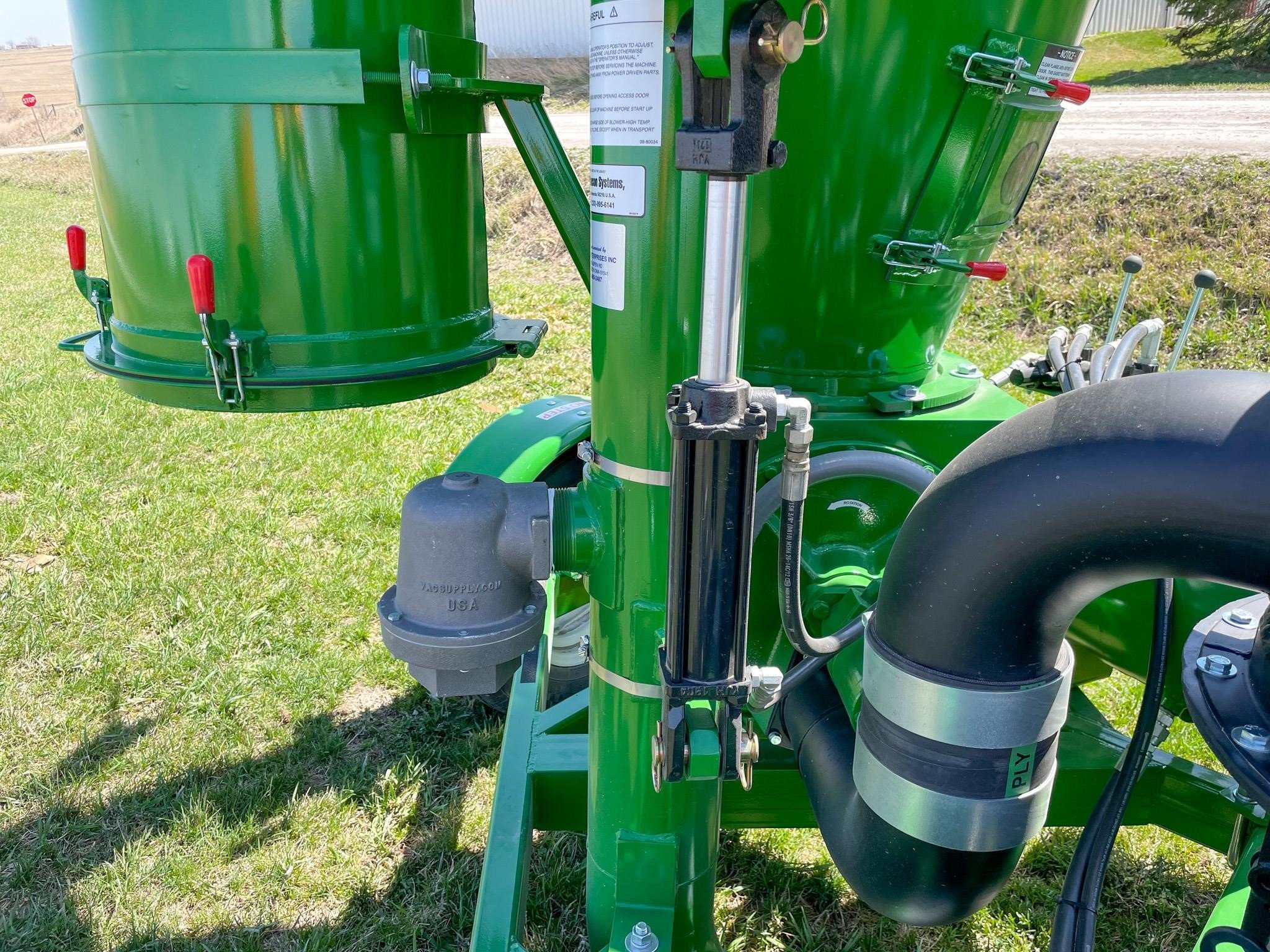 2026 Handlair 566 Grain Vac