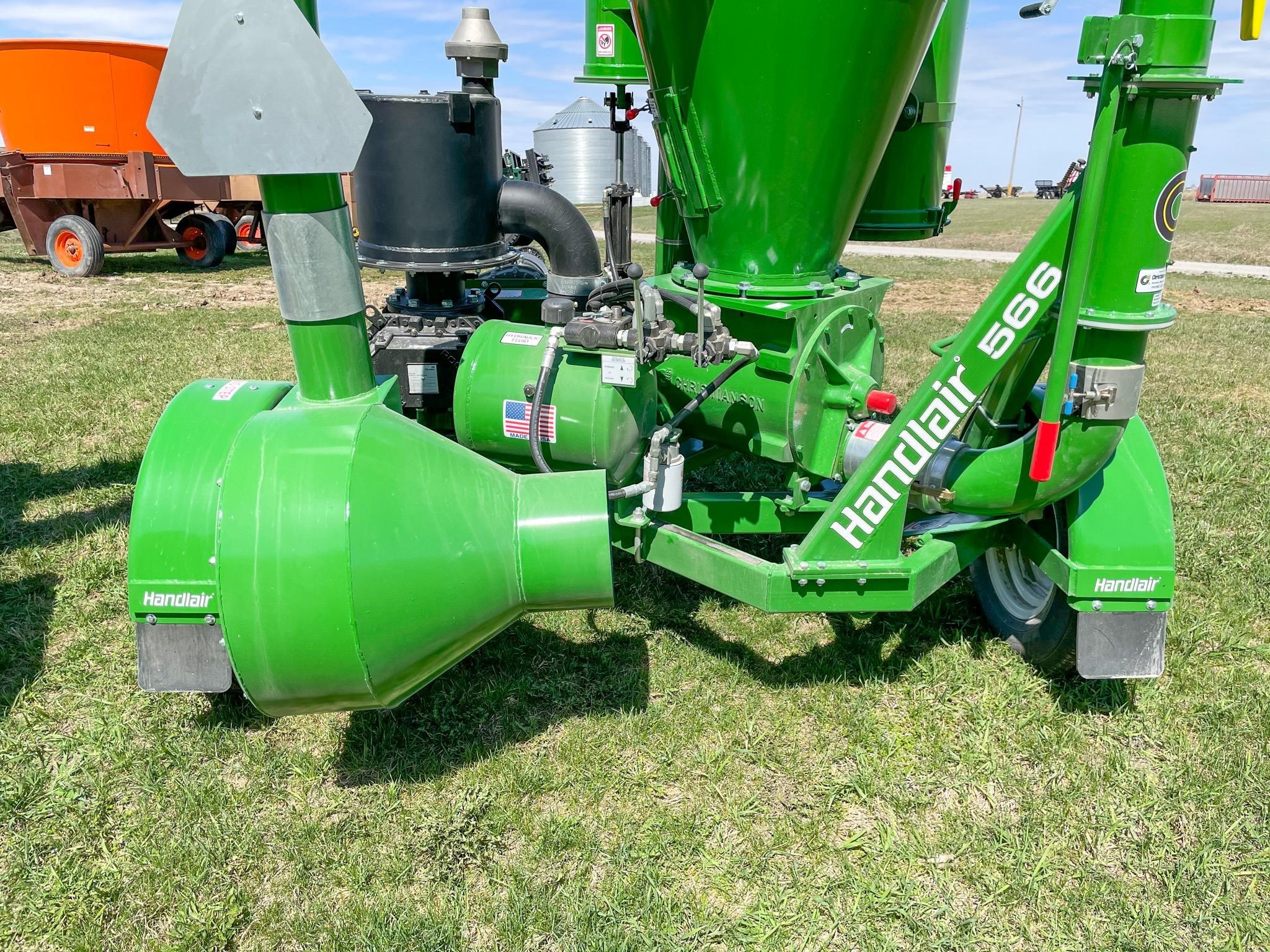 2026 Handlair 566 Grain Vac