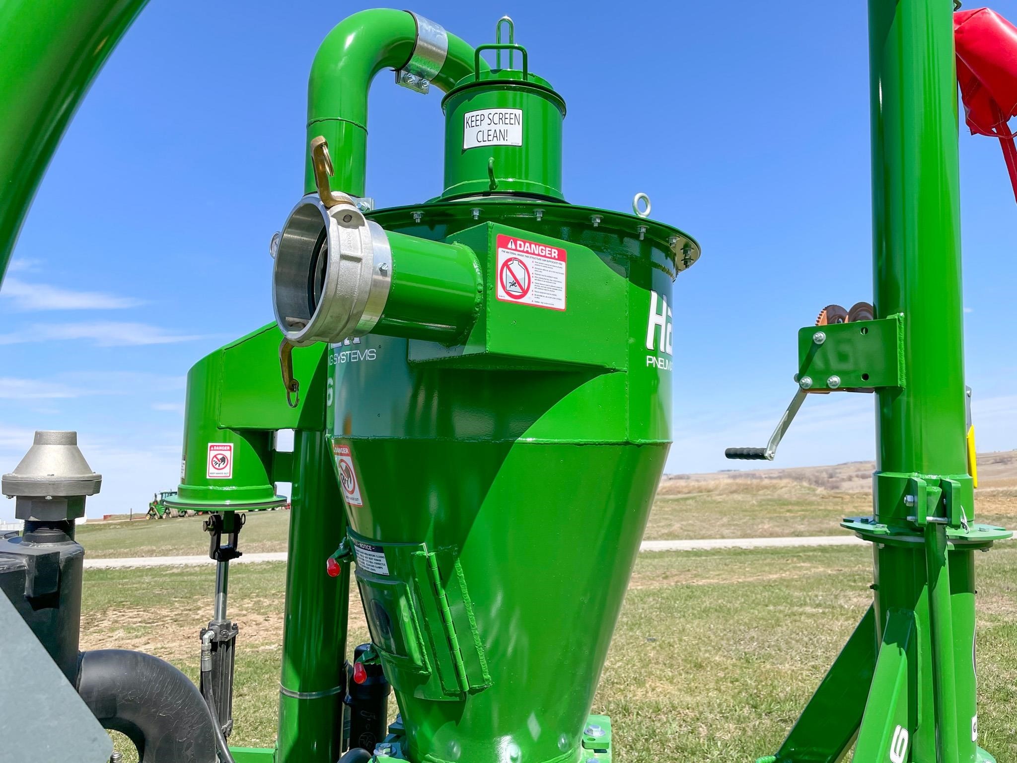 2026 Handlair 566 Grain Vac