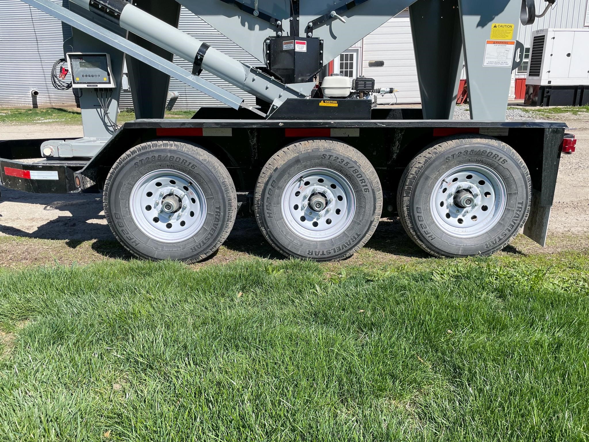 2024 Speed King 240 Seed Tender 26,464 Machinery Pete