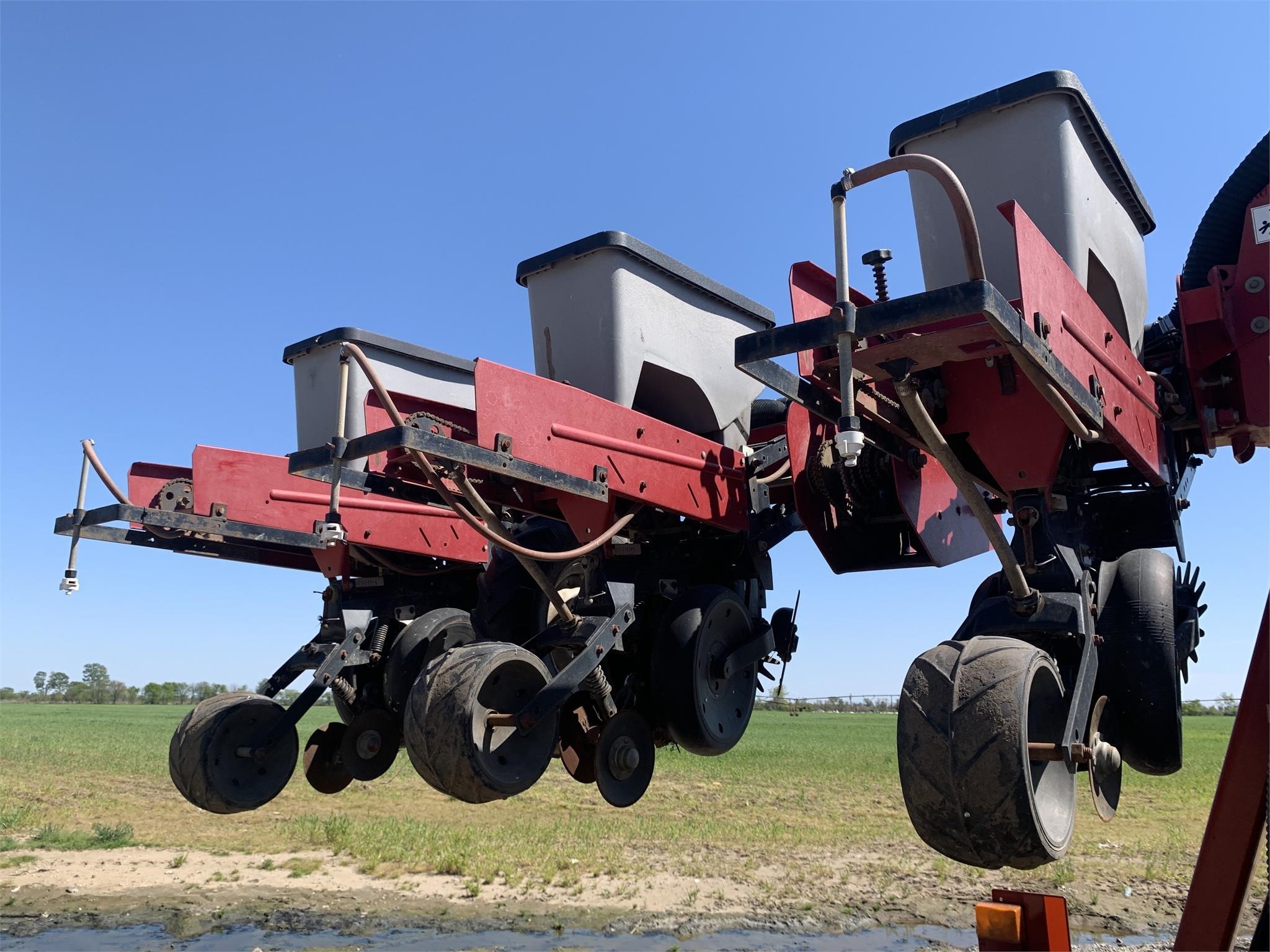Case IH 1200 Planter 19,500 Machinery Pete