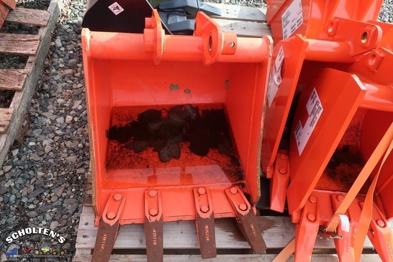 2015 Kubota BT1963A Backhoe and Excavator Attachment