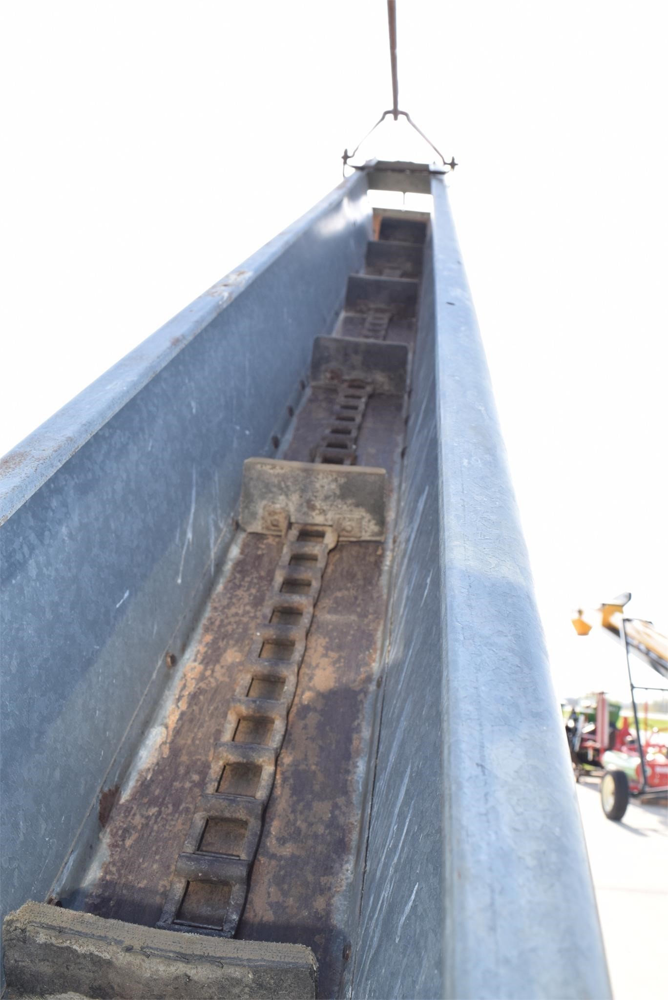  New Idea 323 Corn Picker