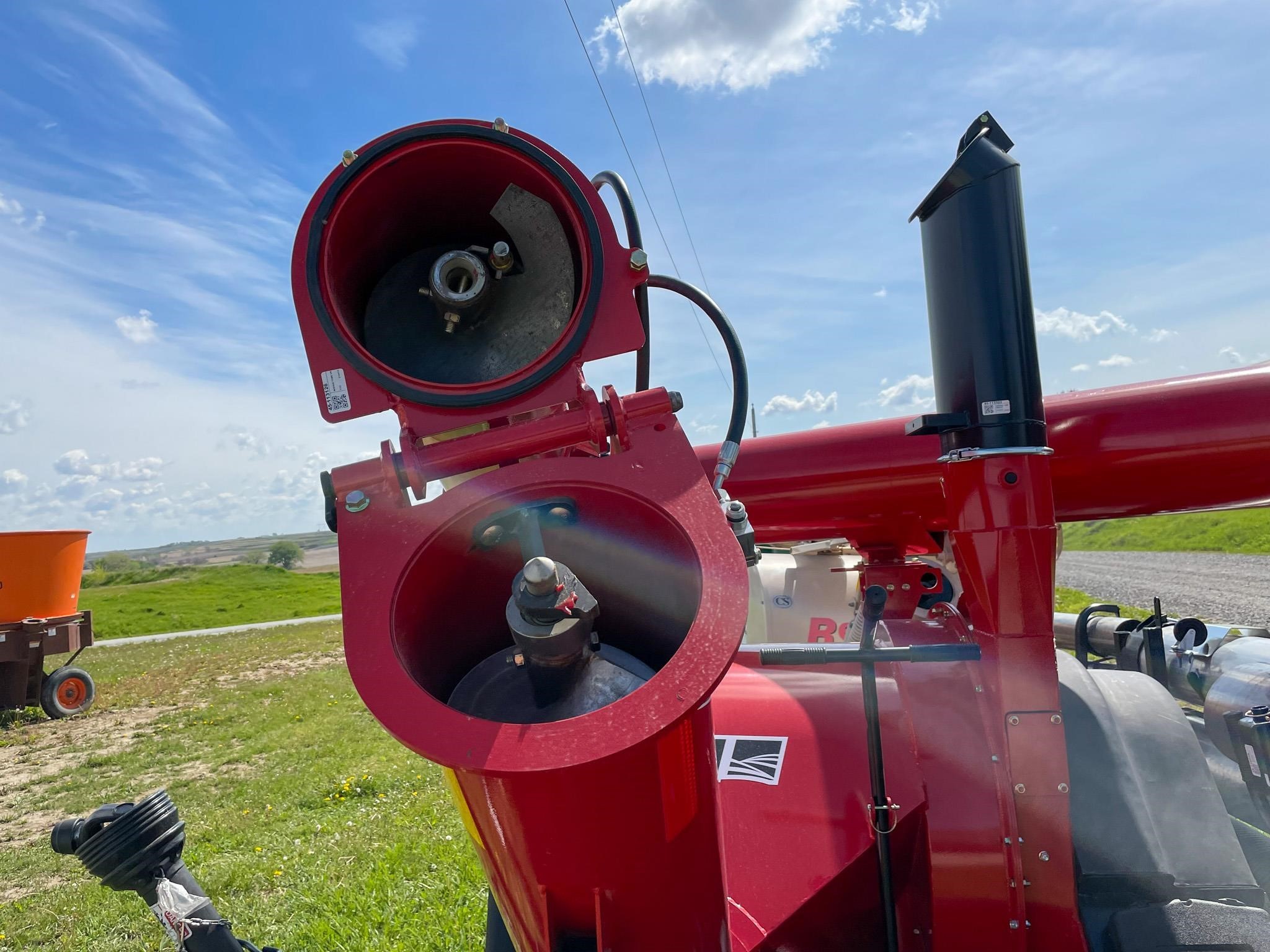 2026 Rem VR12 Grain Vac