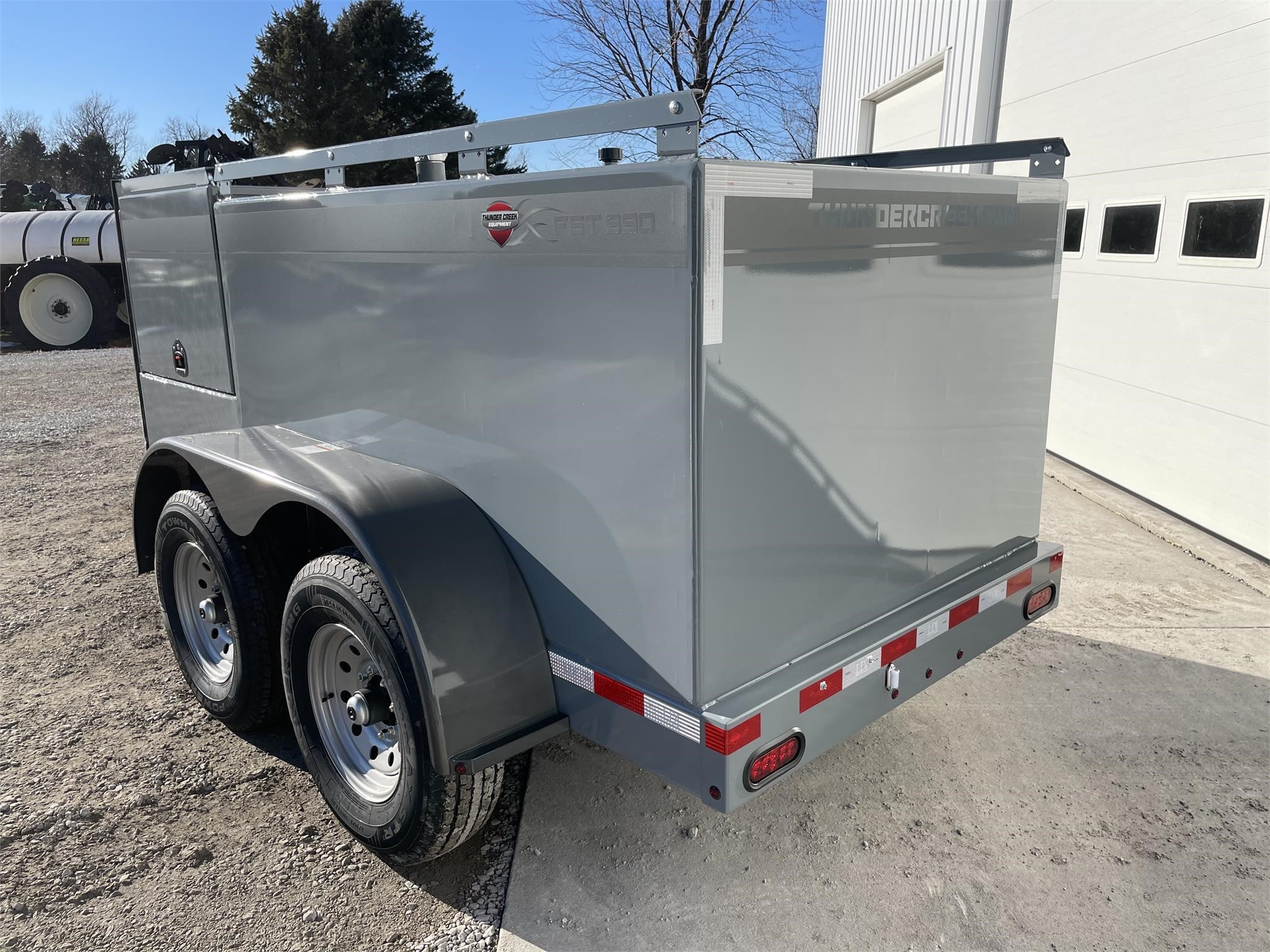 2023 Thunder Creek FST990 Fuel Trucks/Trailer