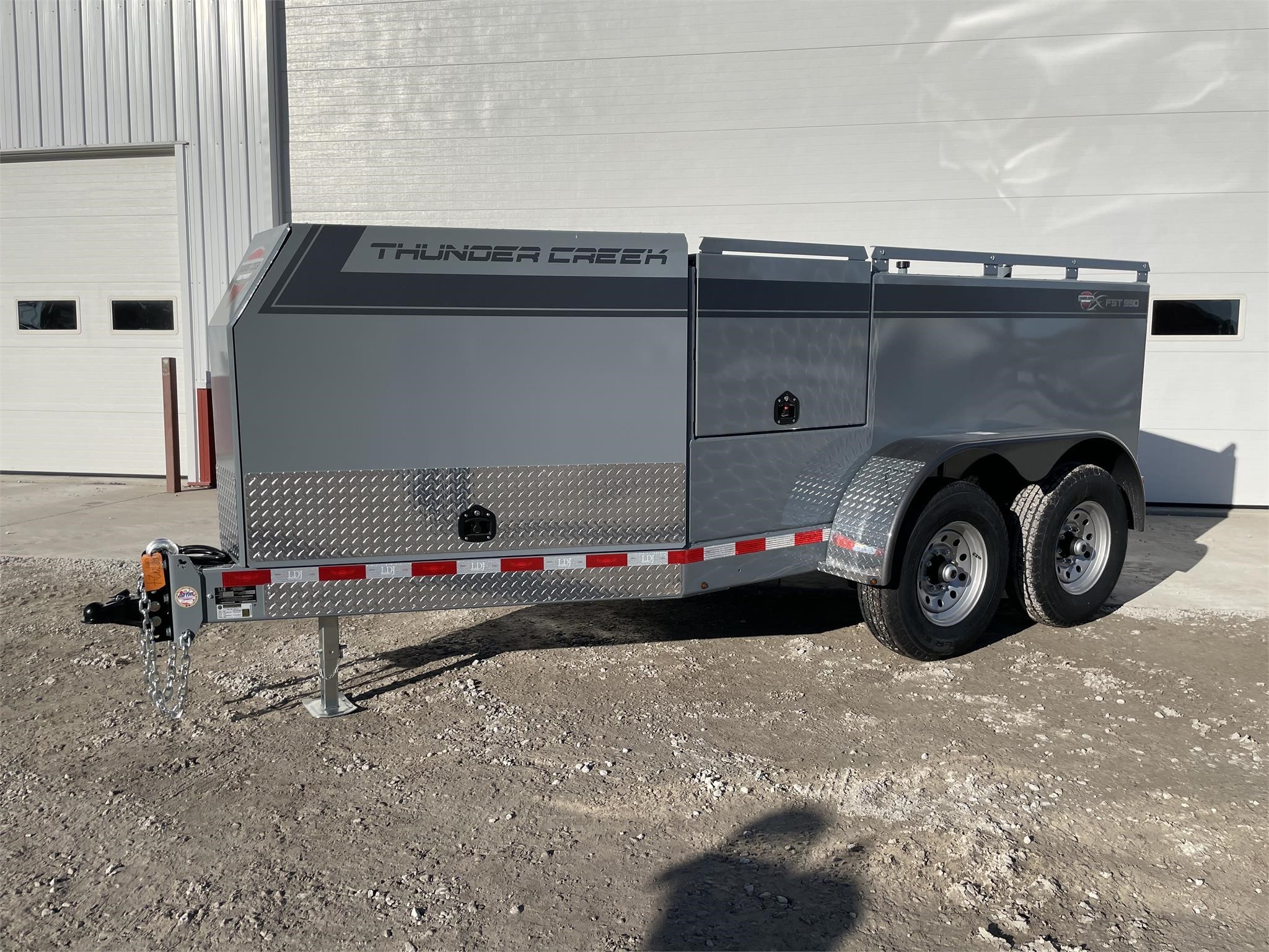 2023 Thunder Creek FST990 Fuel Trucks/Trailer
